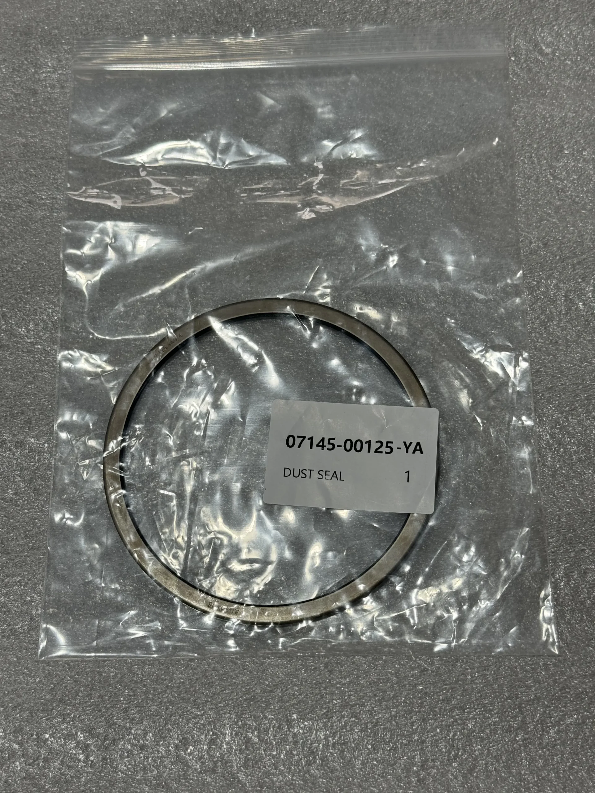 Сальник Komatsu 07145 – 00125