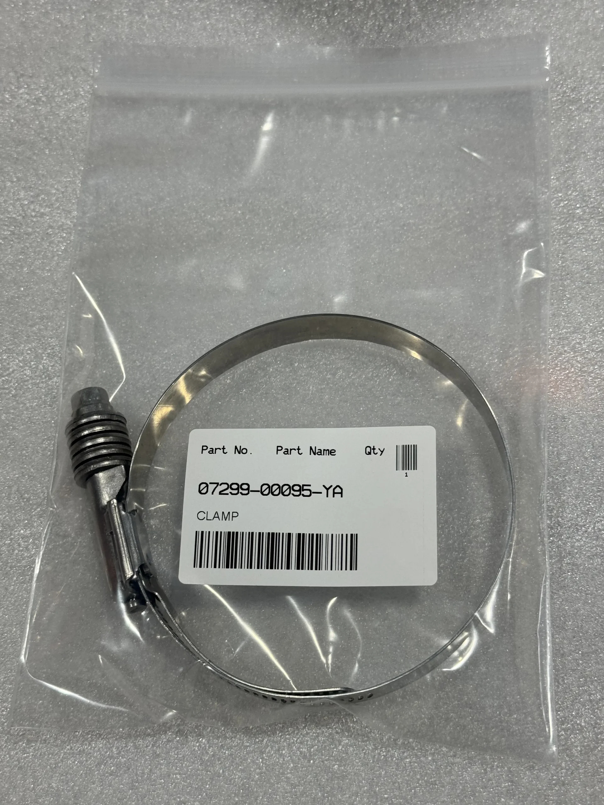 Оригинальный хомут Komatsu 07299 – 00095