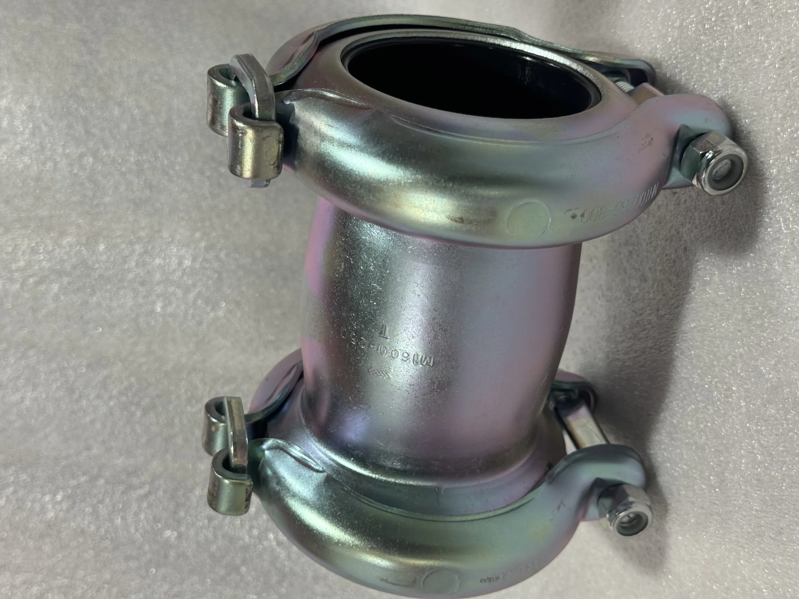 Оригинальная муфта Komatsu 07332 – 02400