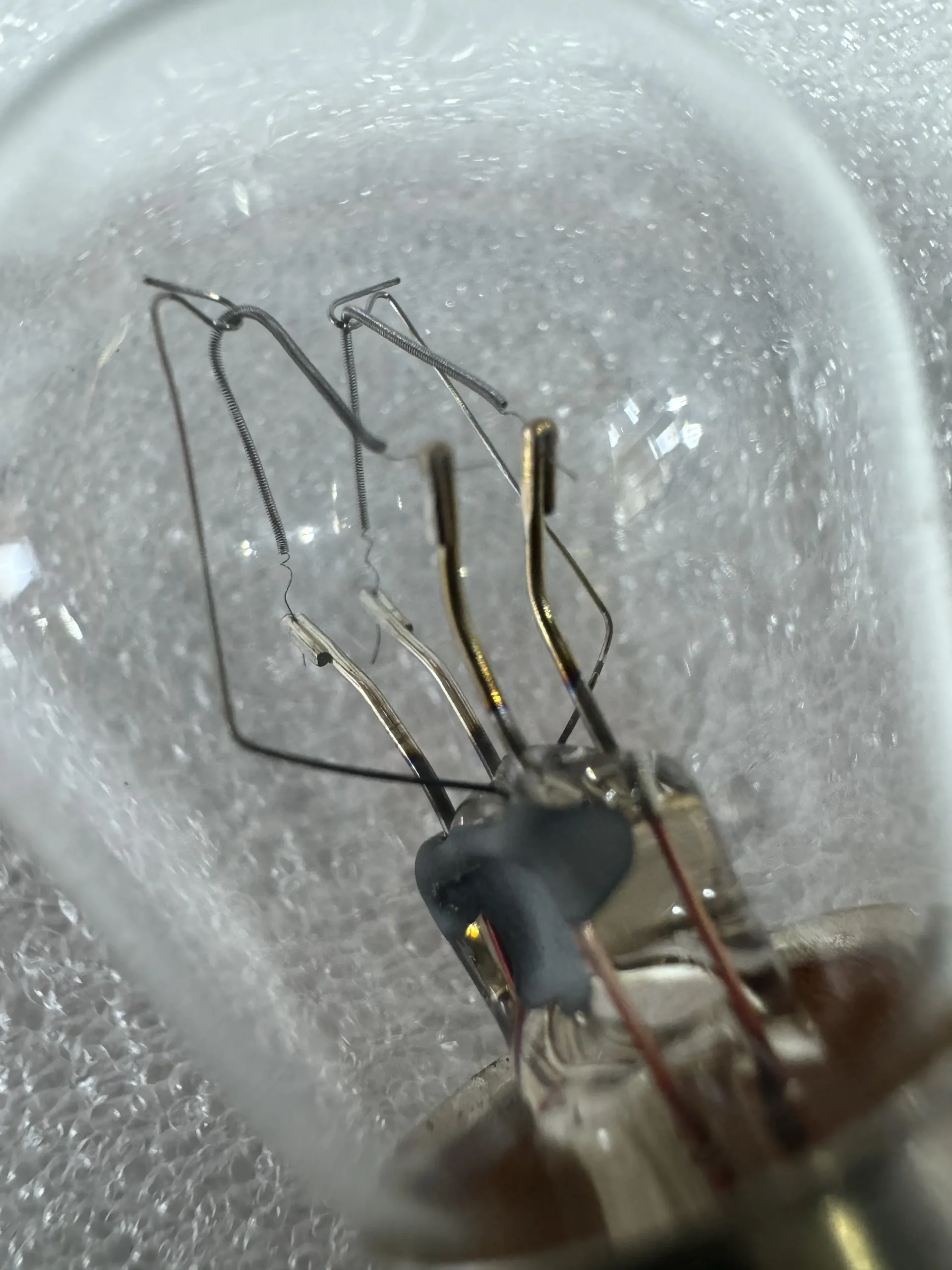 Лампочка Komatsu 08104 – 12420