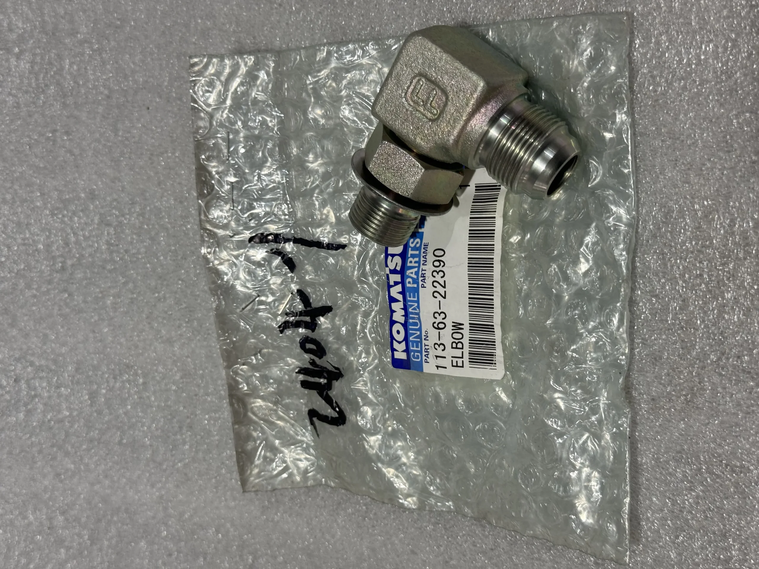 Оригинальные изгибы Komatsu 113 – 63 – 22390