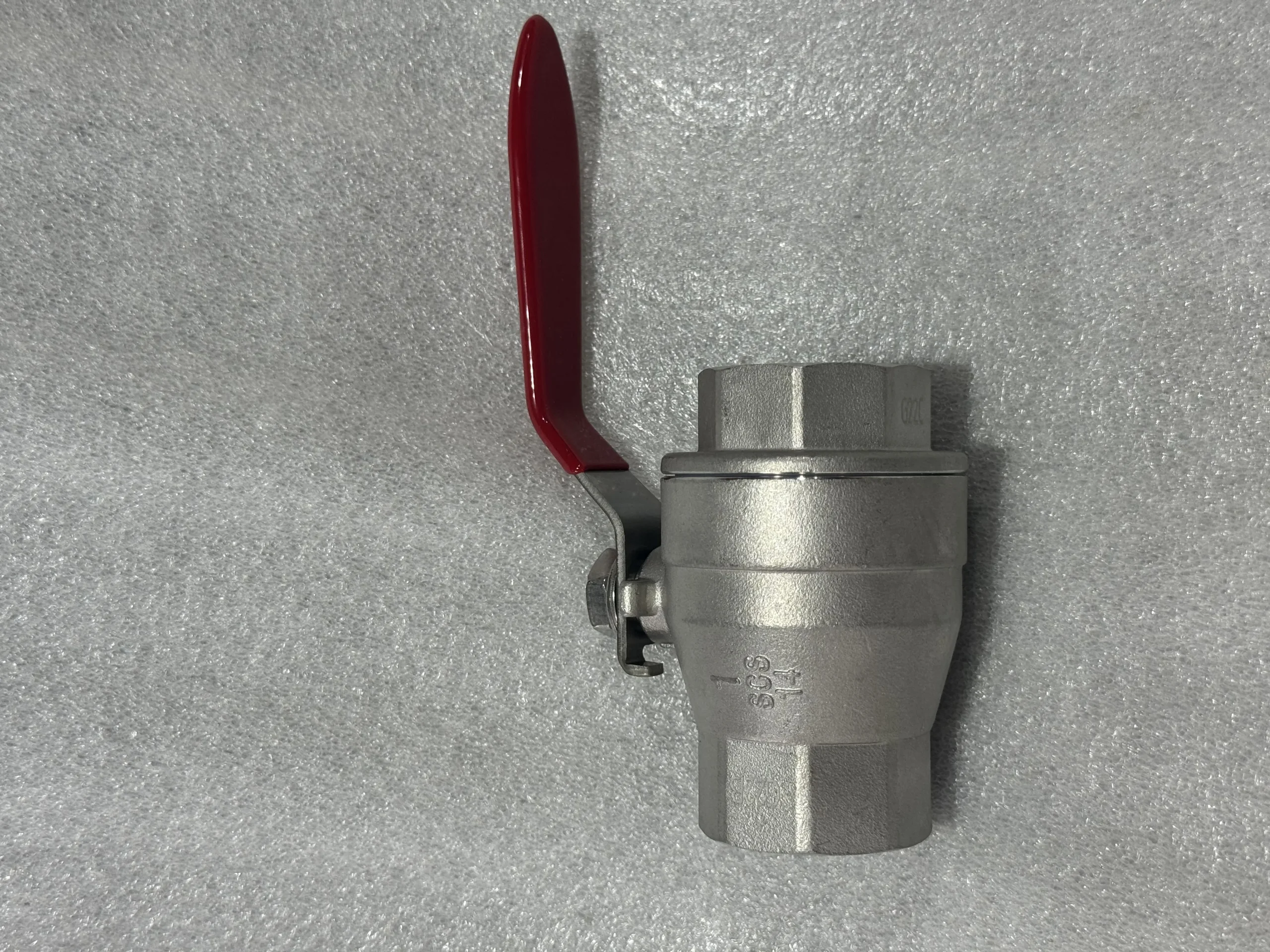Механические принадлежности Komatsu Valve 17M – 01 – 49440
