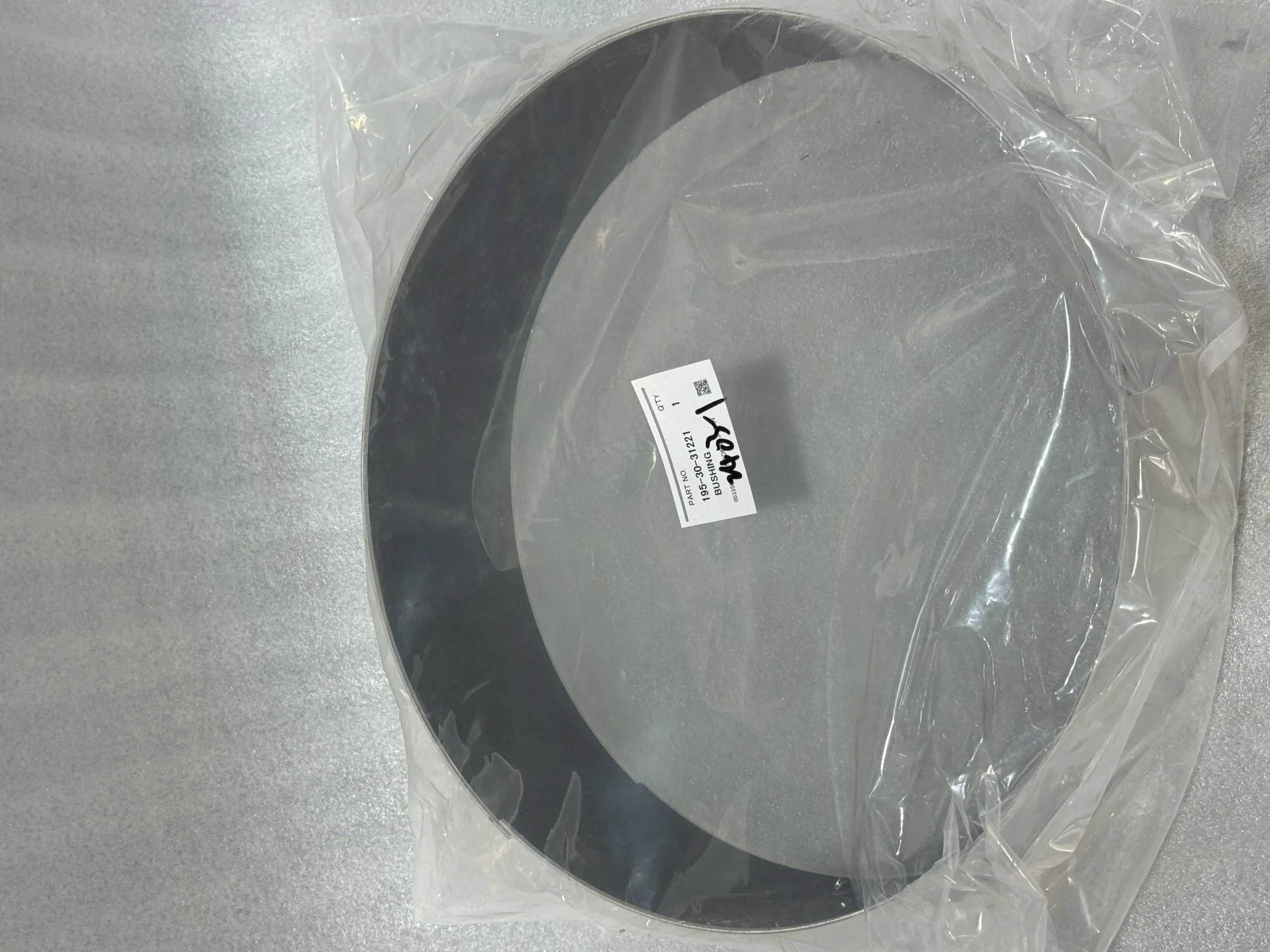 Komatsu Оригинальная втулка 195 – 30 – 31221