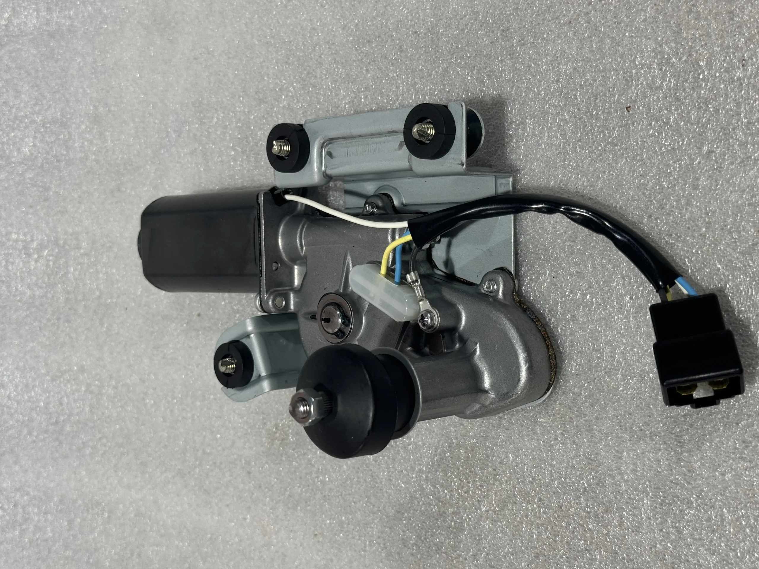 Бульдозер Komatsu D155A – 5 передний двигатель в сборе 195 – Z11 – 8530