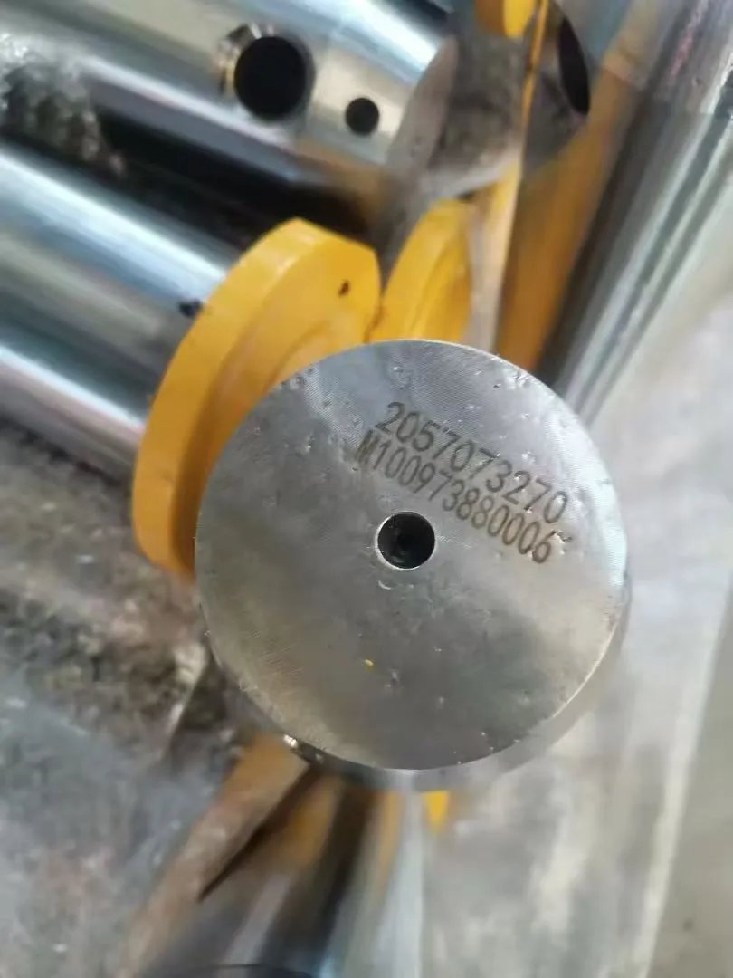 Все виды оригинальных шпинделей Komatsu, добро пожаловать в запрос