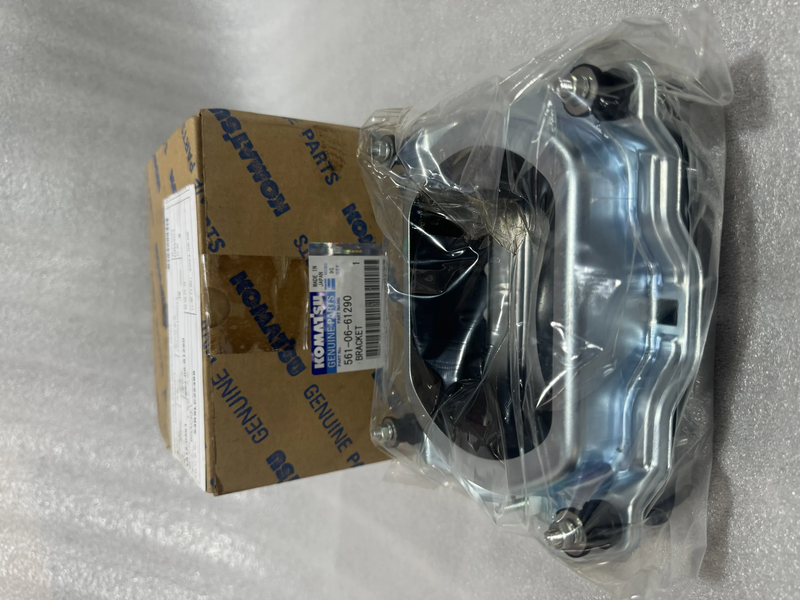 Оригинальный кронштейн Komatsu 195 – 04 – 42760