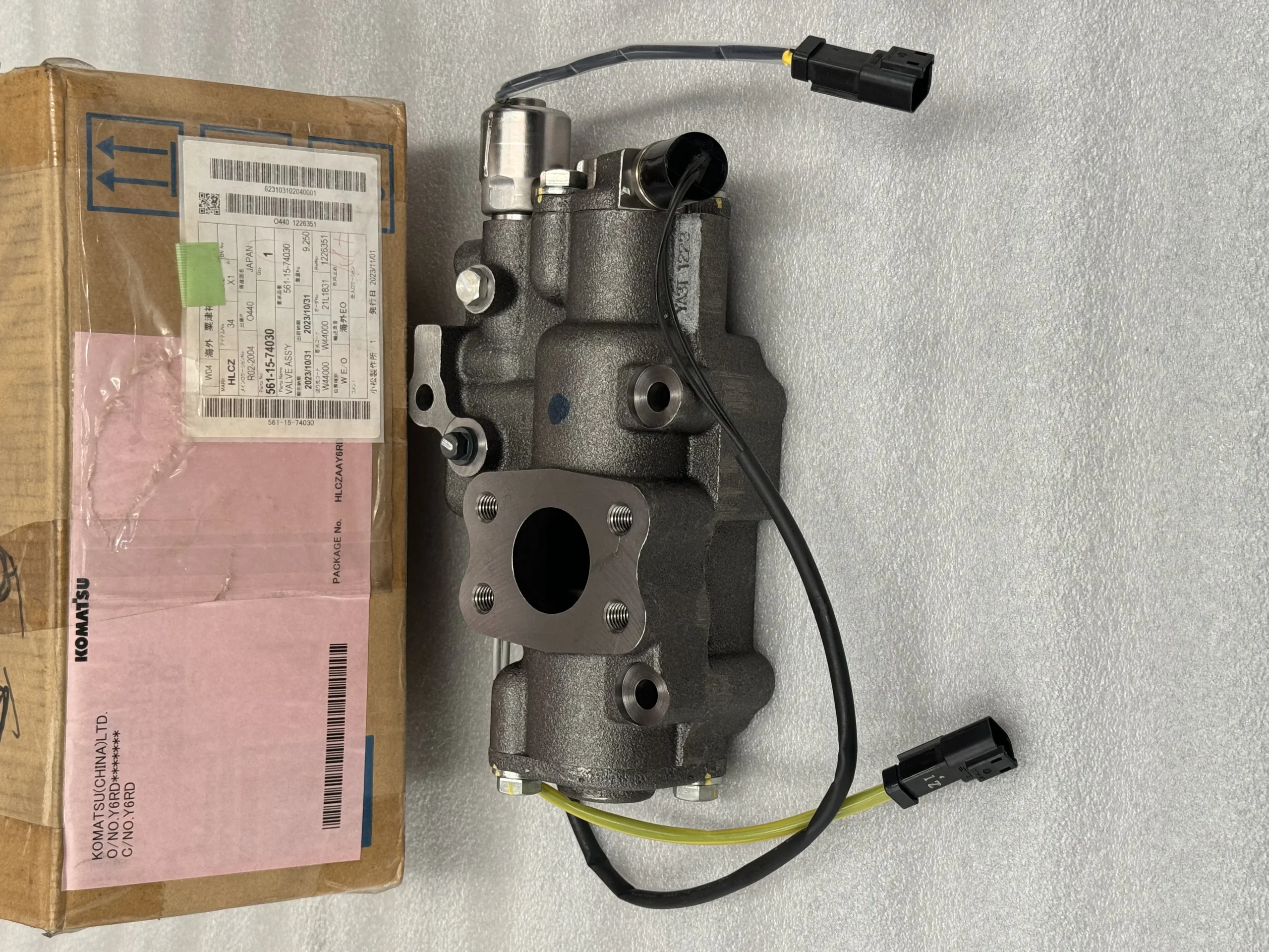 Комплекты Komatsu HD785 – 7 Selector Valve 561 – 15 – 74030