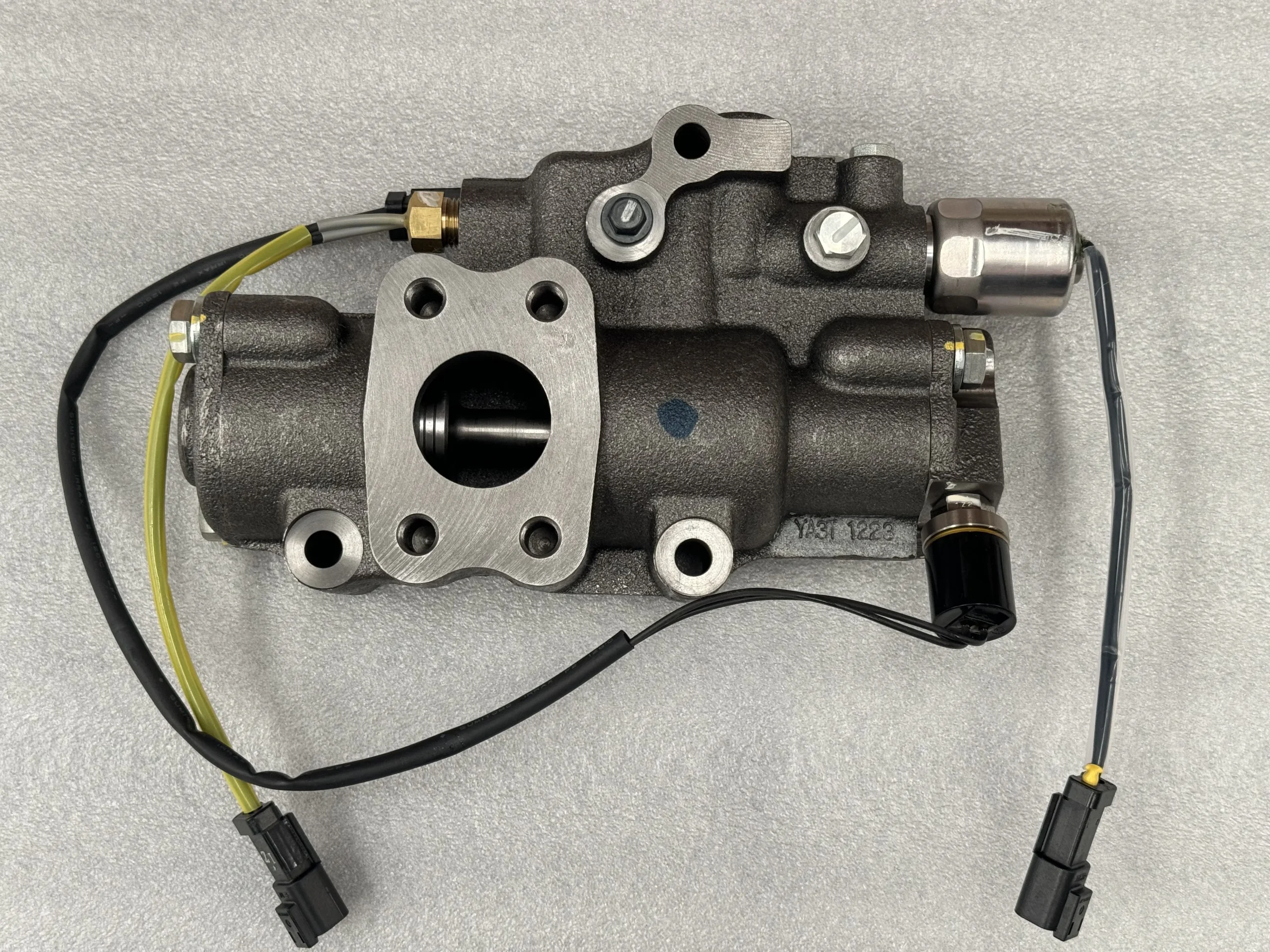 Комплекты Komatsu HD785 – 7 Selector Valve 561 – 15 – 74030