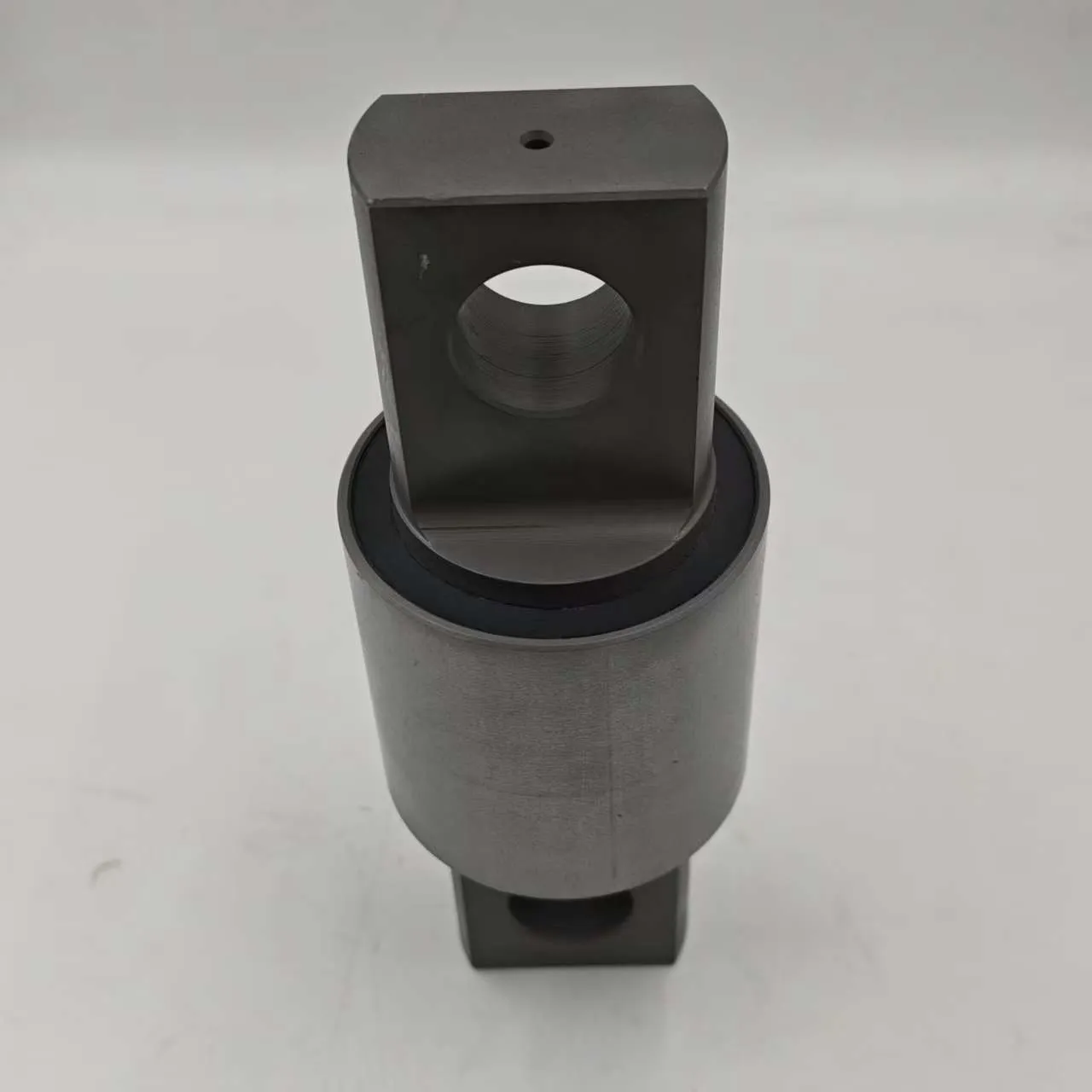 56B-16-11211，CUSHION，HM350-2，HM400-2，HM300，FRONT DIFFERENTIAL MOUNTING