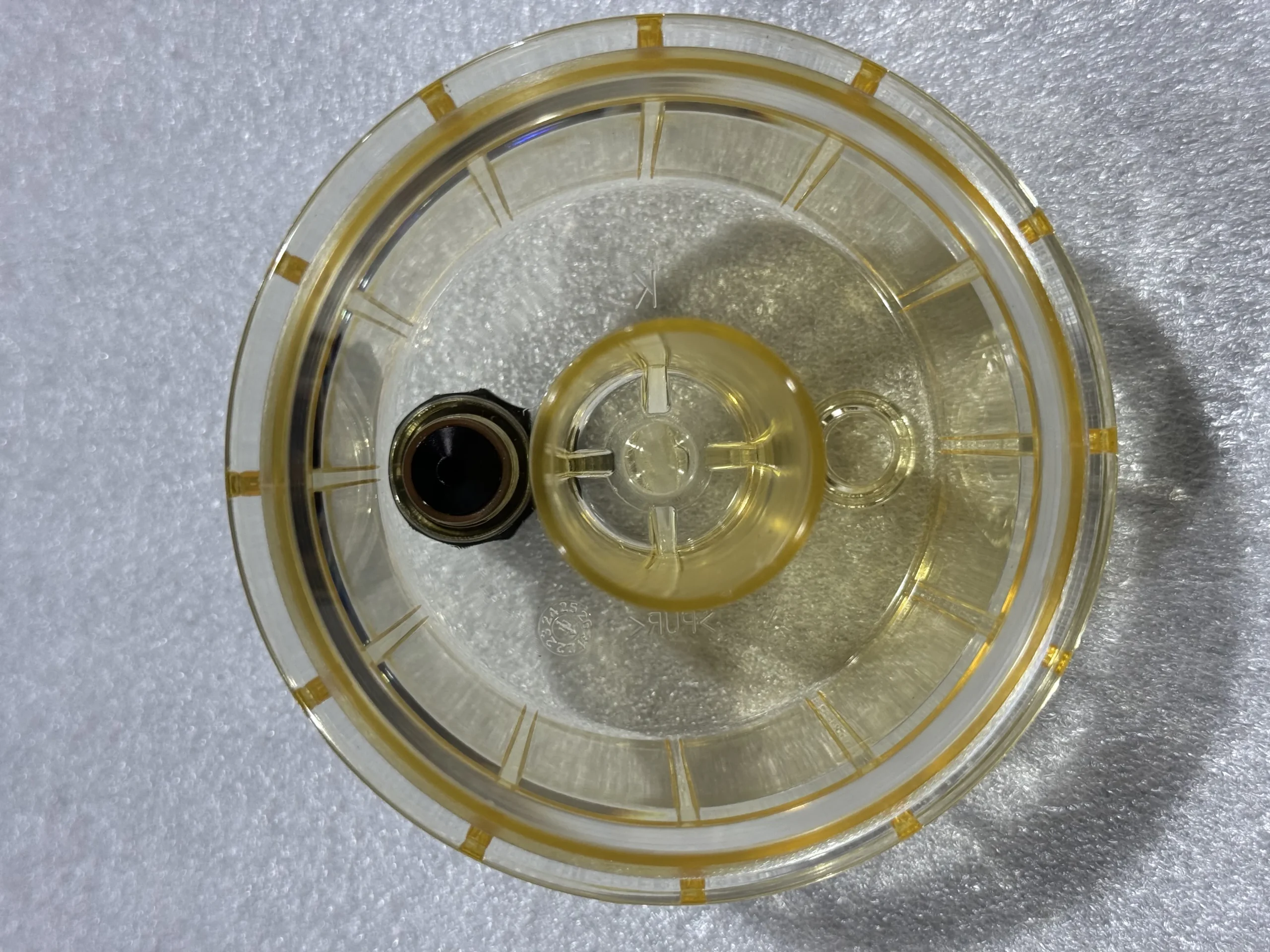 Оригинальная крышка топливного фильтра Komatsu 600 – 311 – 3220 подходит для модели D85EX/D85PX/GD825A/HD255/HD325/HD405/HD465/HD605/HM250/HM300/HM350/HM400/HYDRAULIC/PC400/PC450