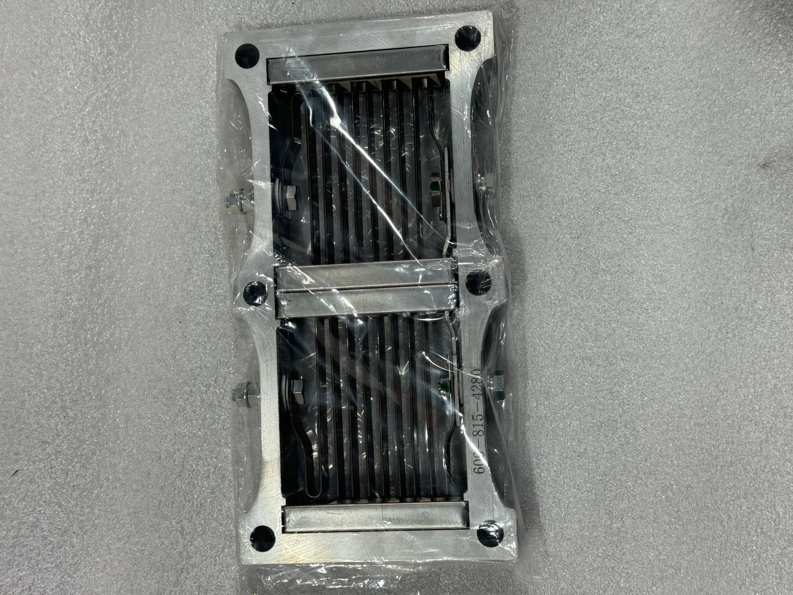 Оригинальное Komatsu Нагреватель самосвала HM400 600 – 815 – 4280