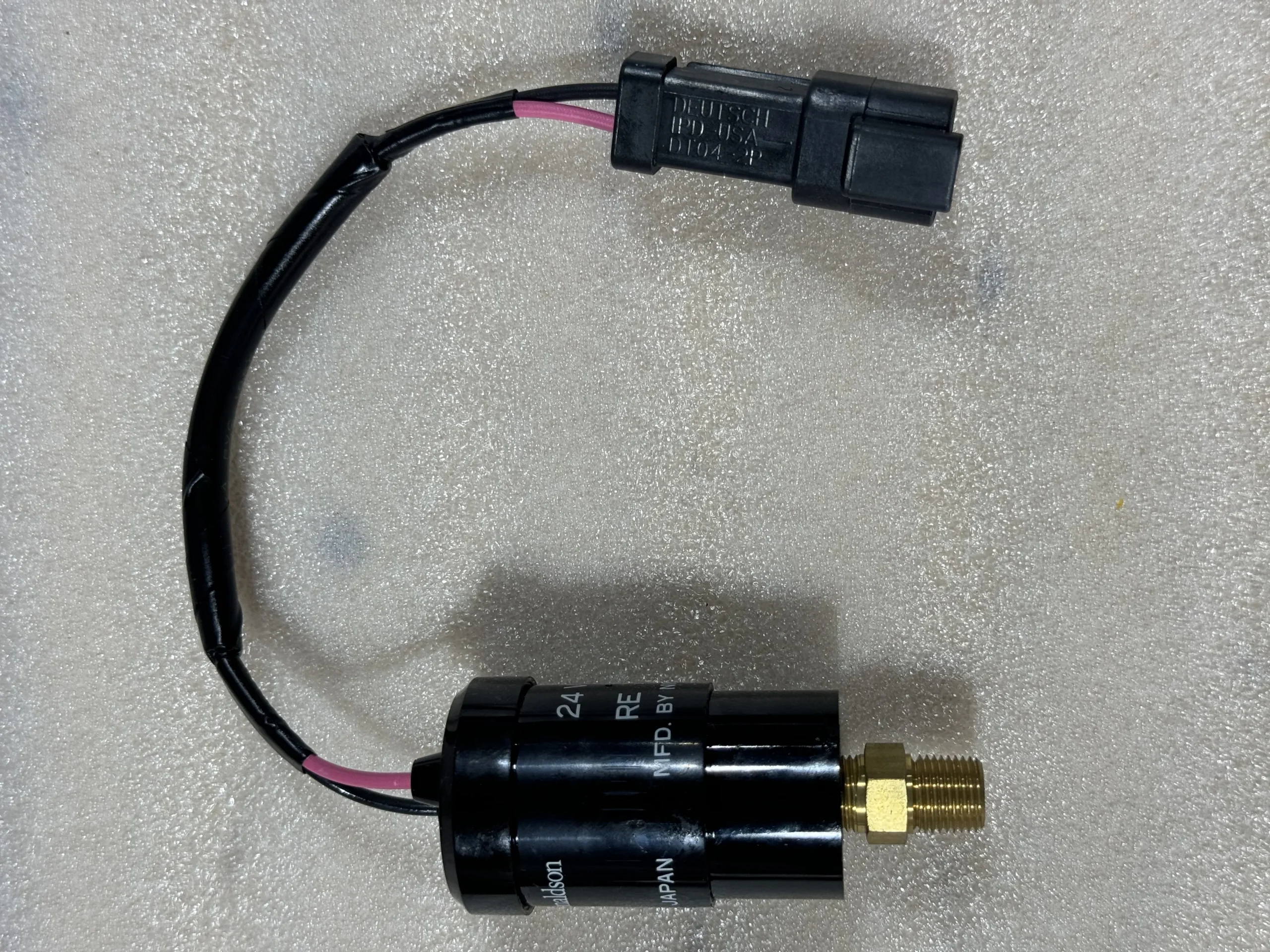 Оригинальный индикатор воздушного фильтра Komatsu 600 – 815 – 8860