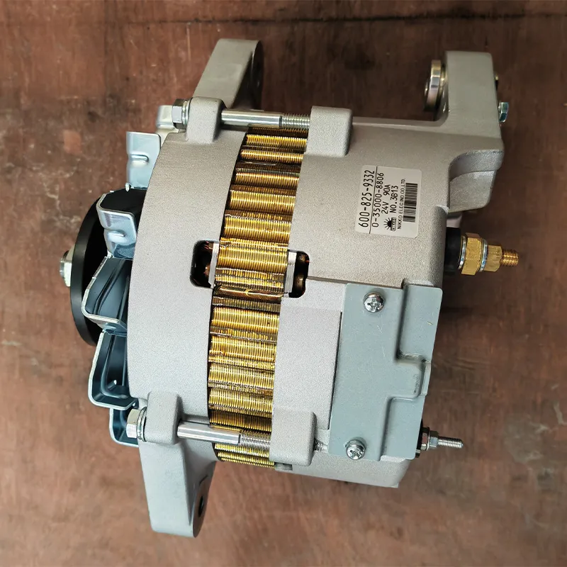 600-825-9332  Оригинальный генератор Komatsu для S6D125 6D140 12V140
