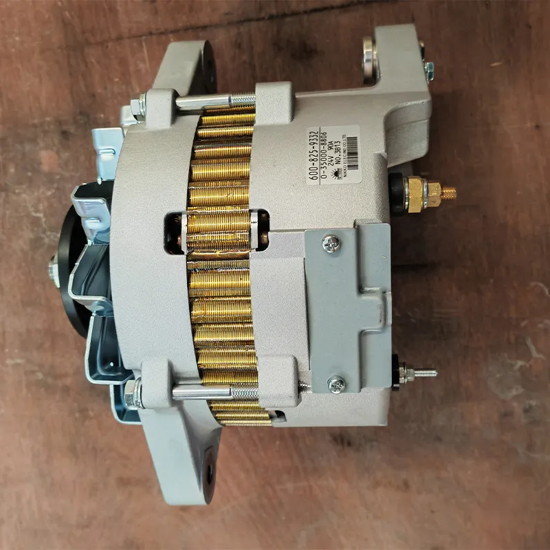 600-825-9332  Оригинальный генератор Komatsu для S6D125 6D140 12V140