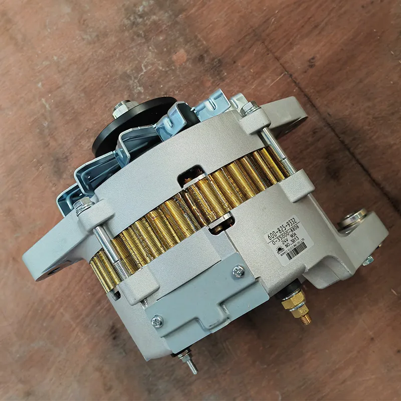 600-825-9332  Оригинальный генератор Komatsu для S6D125 6D140 12V140