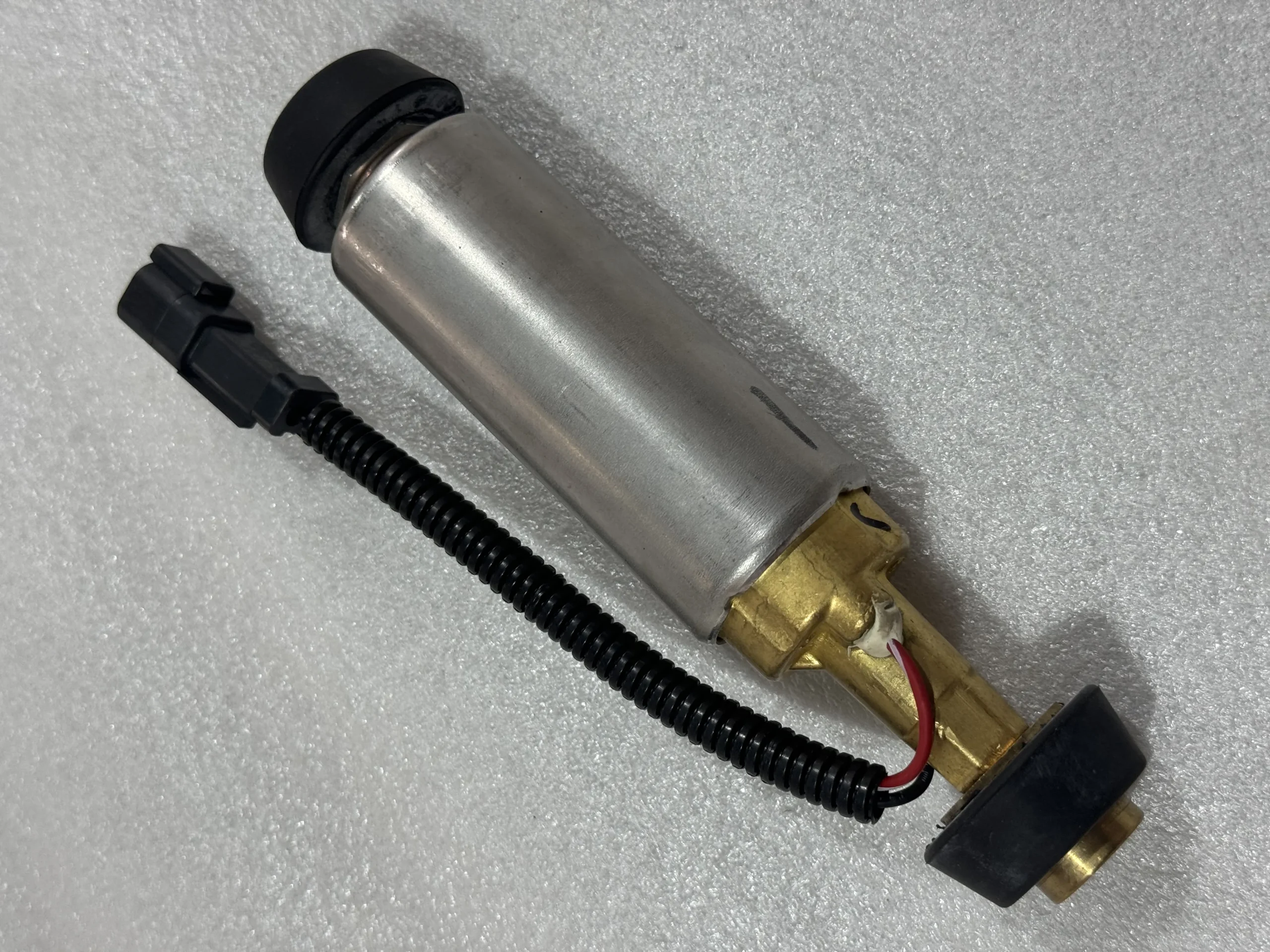 Komatsu announces plans to acquire assets of SRC of Lexington, Inc.