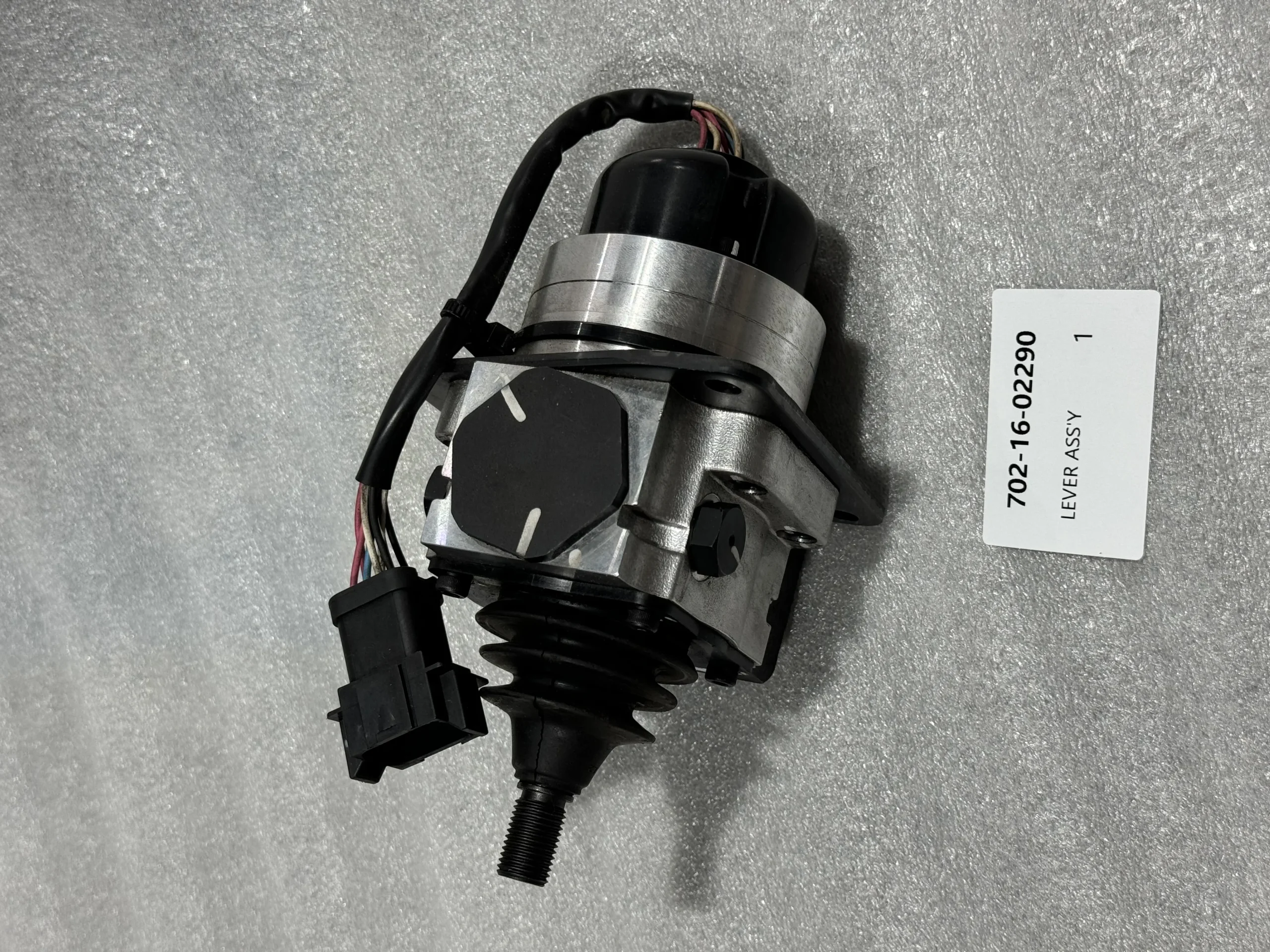 Оригинальная панель управления Komatsu D31e D37e D61e в сборе 702 – 16 – 02290