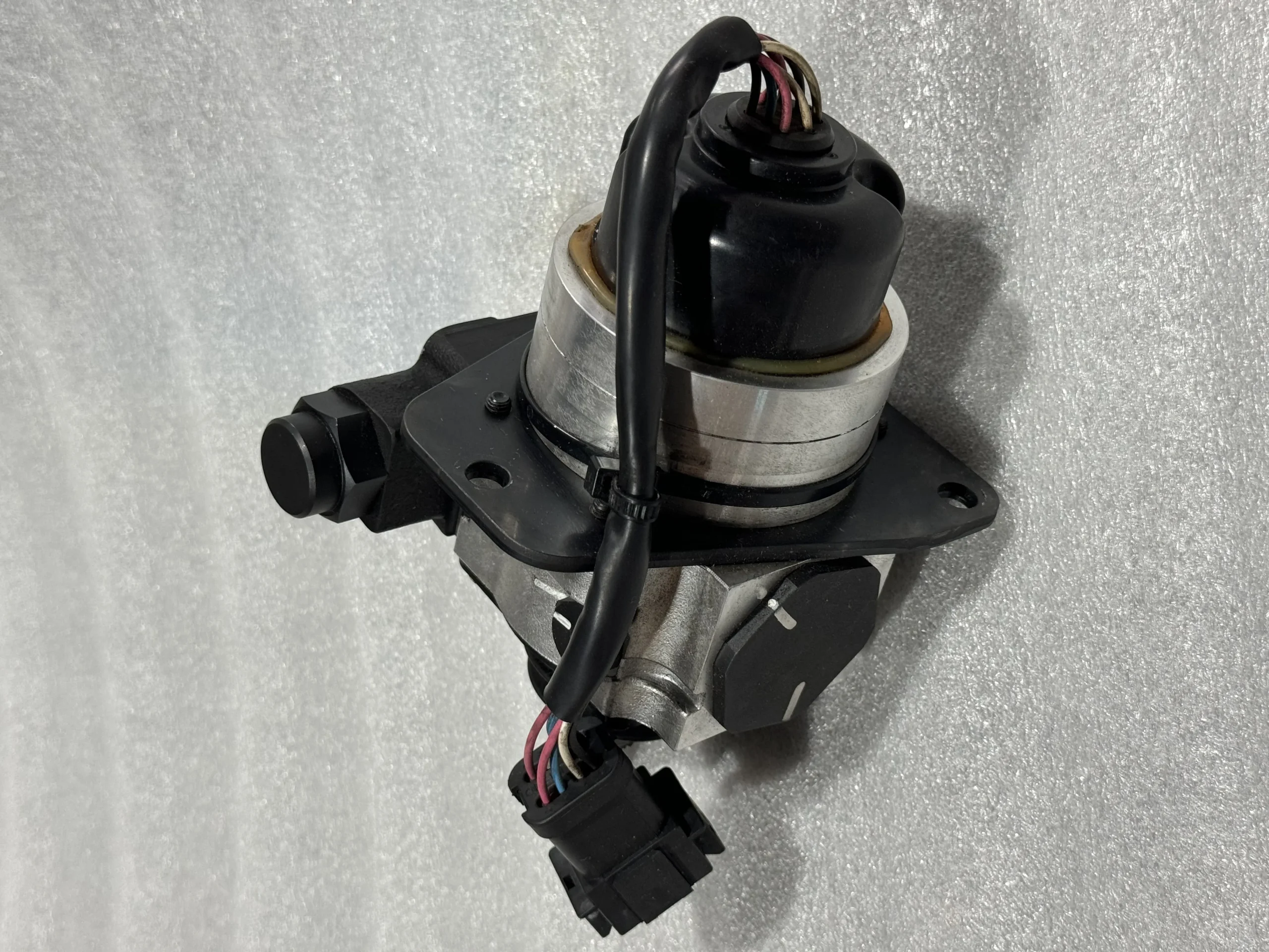 Оригинальная панель управления Komatsu D31e D37e D61e в сборе 702 – 16 – 02290