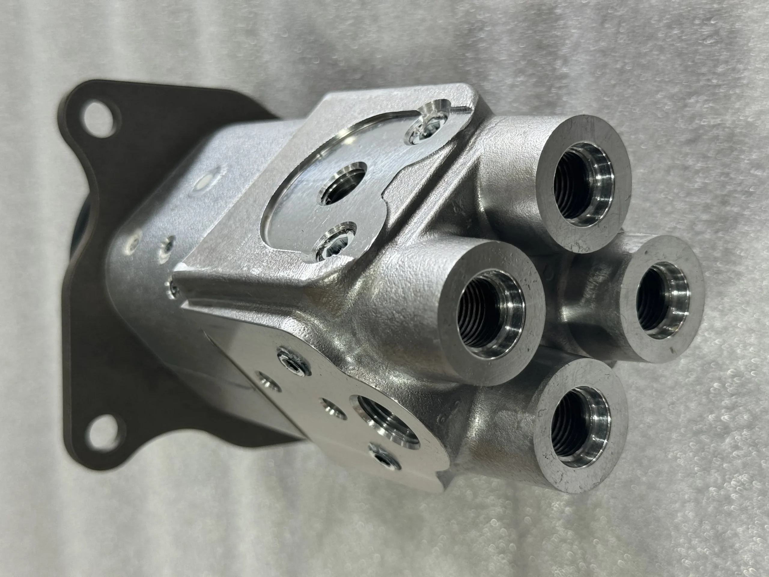 Первоначальный клапан Komatsu 702 – 16 – 03470