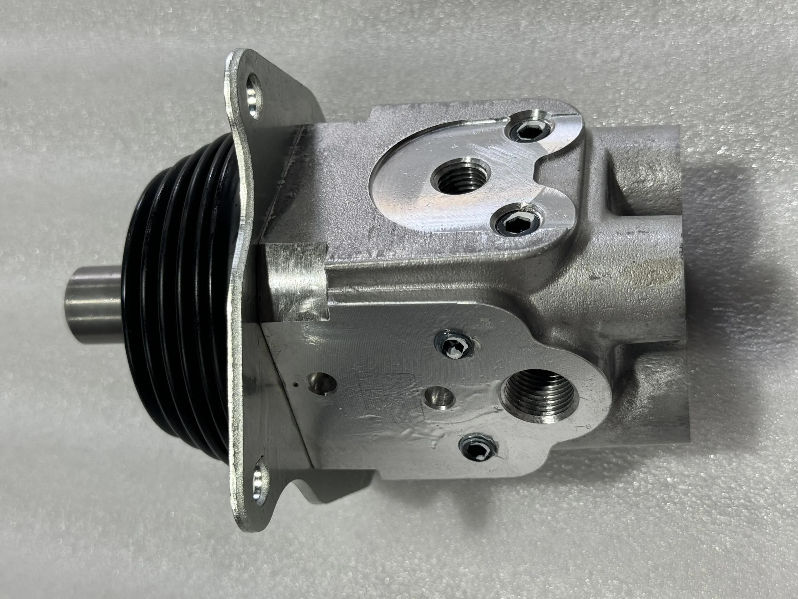 Оригинальный направляющий клапан Komatsu 702 – 16 – 05240