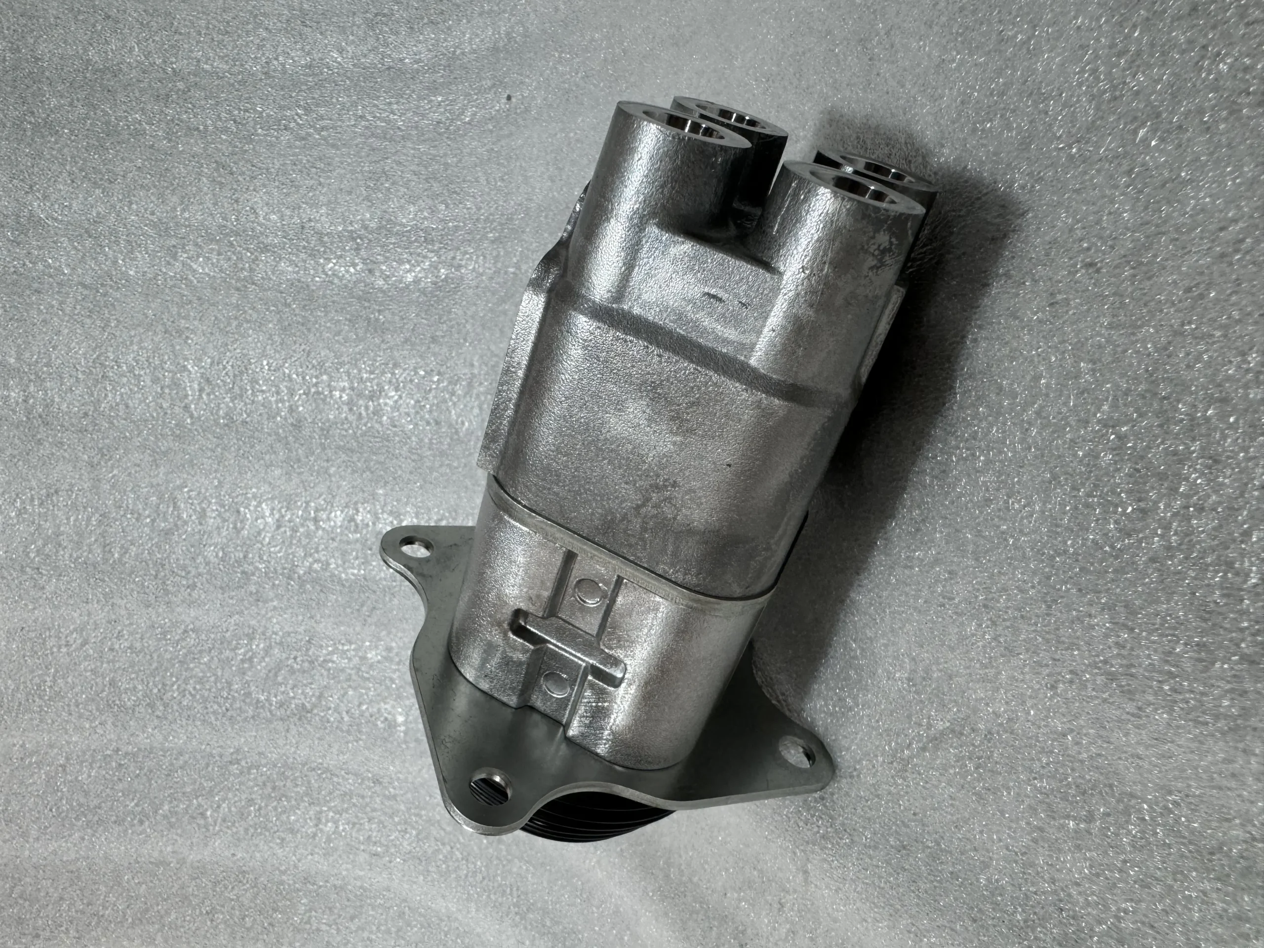 Оригинальный направляющий клапан Komatsu 702 – 16 – 06161