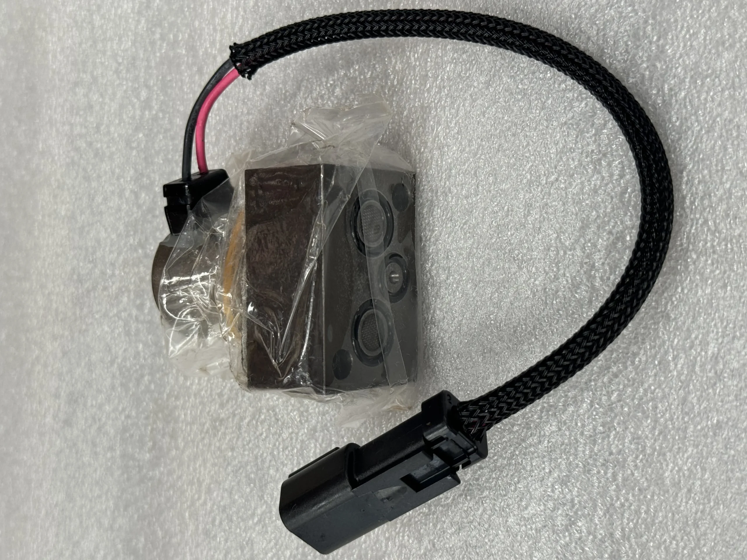 Komatsu Первоначальный клапан регулирования давления 702 – 21 – 58500