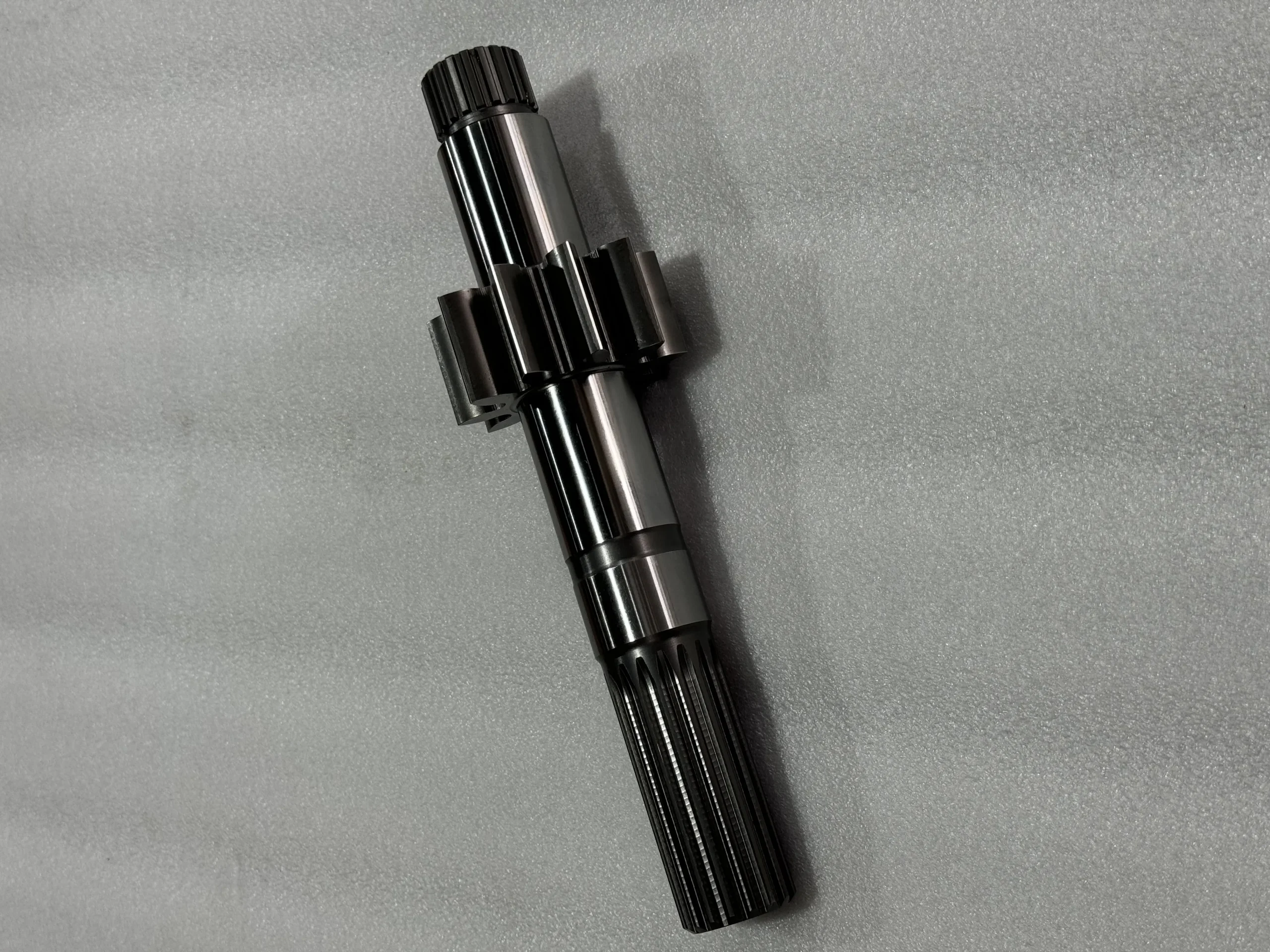 Komatsu 705 – 18 – 42430 Сосновая шестерня