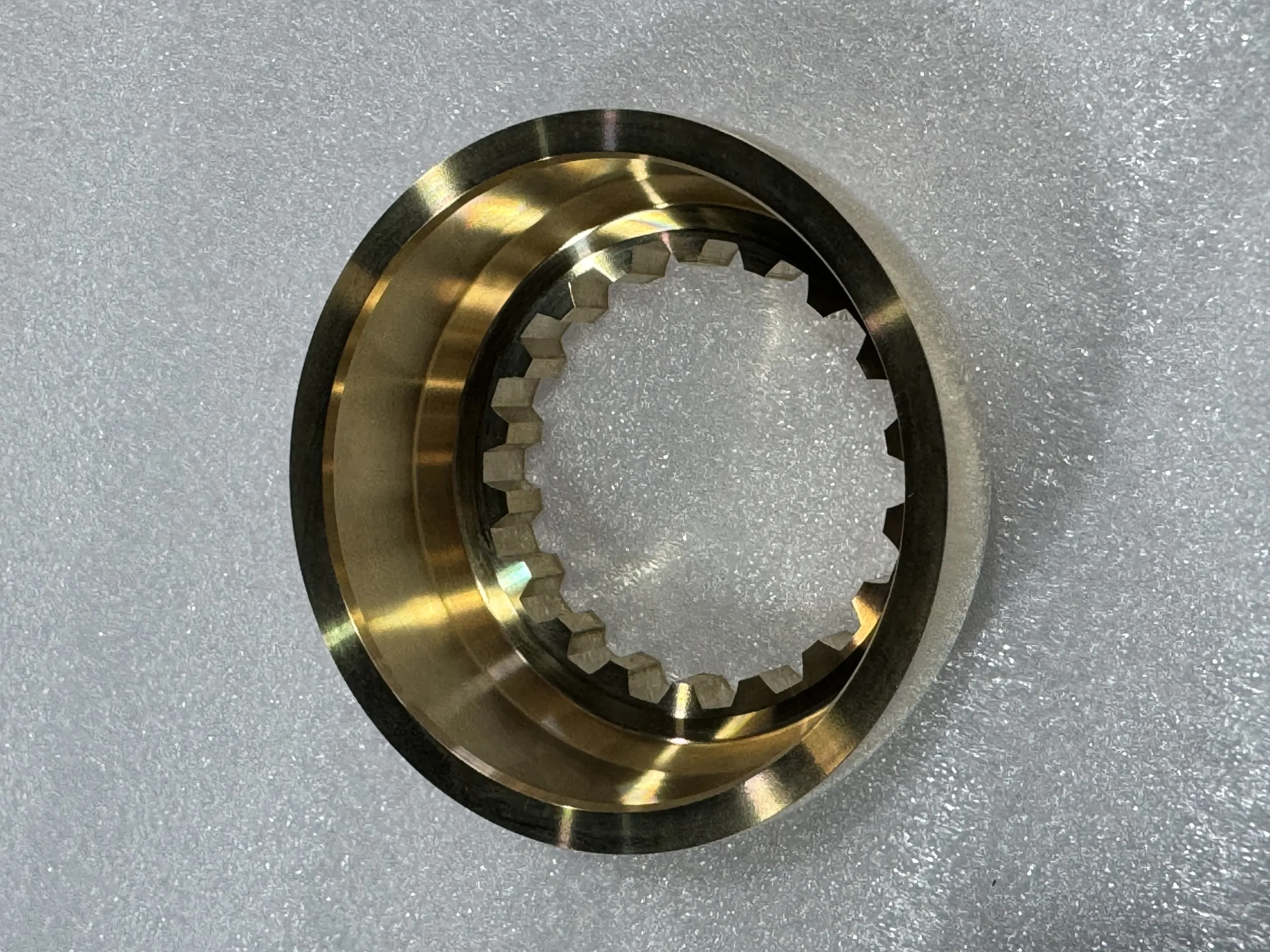 Оригинальная направляющая Komatsu 708 – 2H – 23350