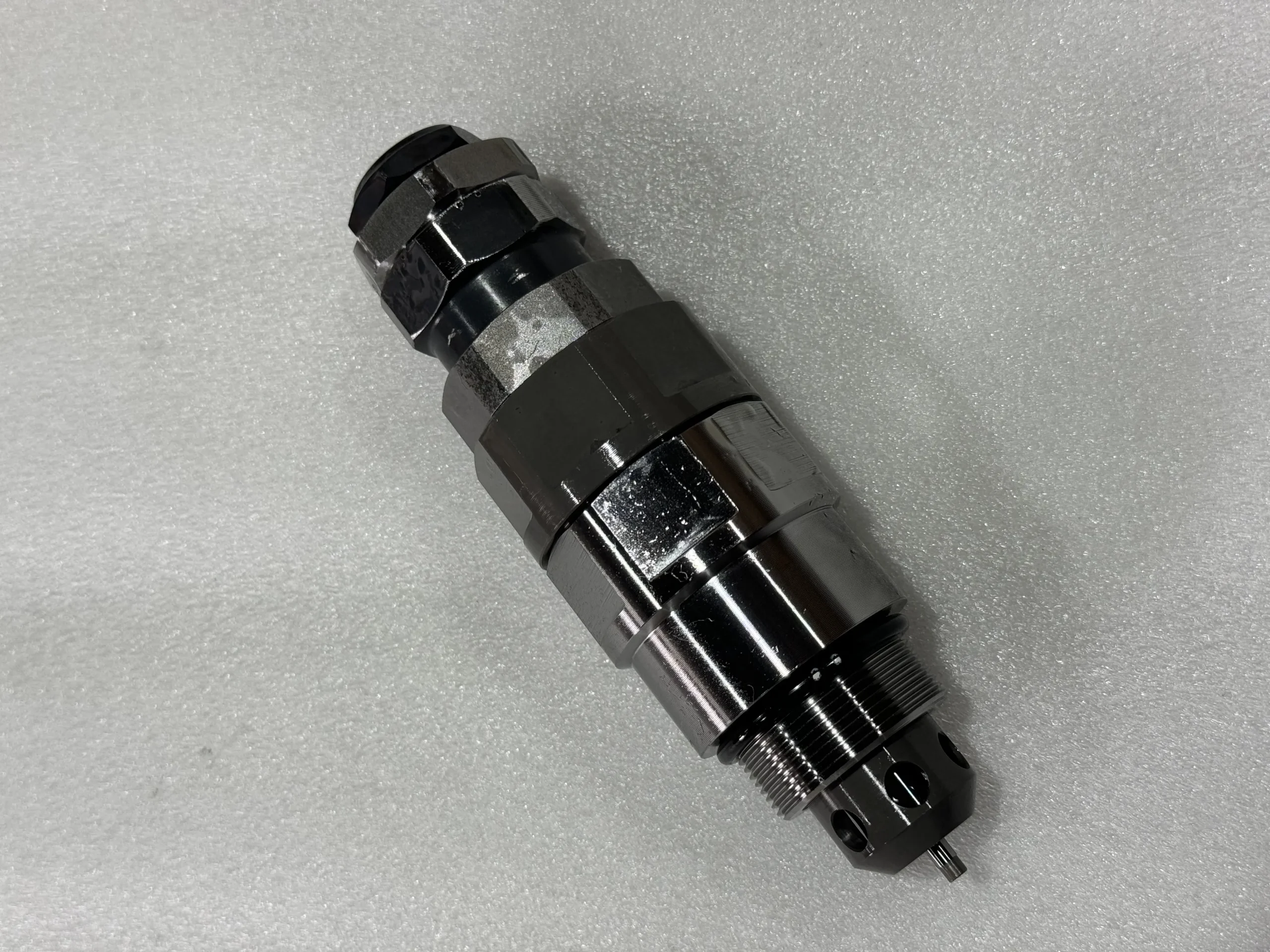 Компоненты клапанов Komatsu 709 – 90 – 72700, всасывающие и разгрузочные клапаны