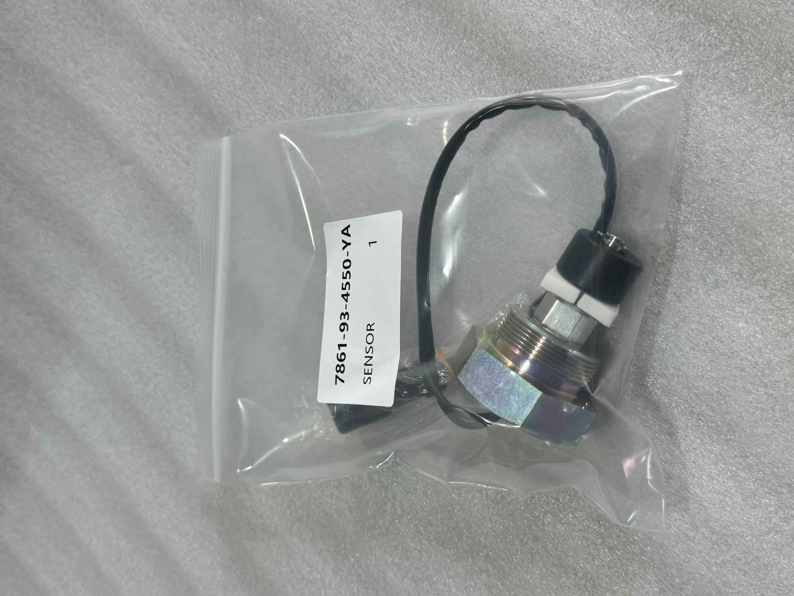 Оригинальный датчик Komatsu 7861 – 93 – 4550 – YA