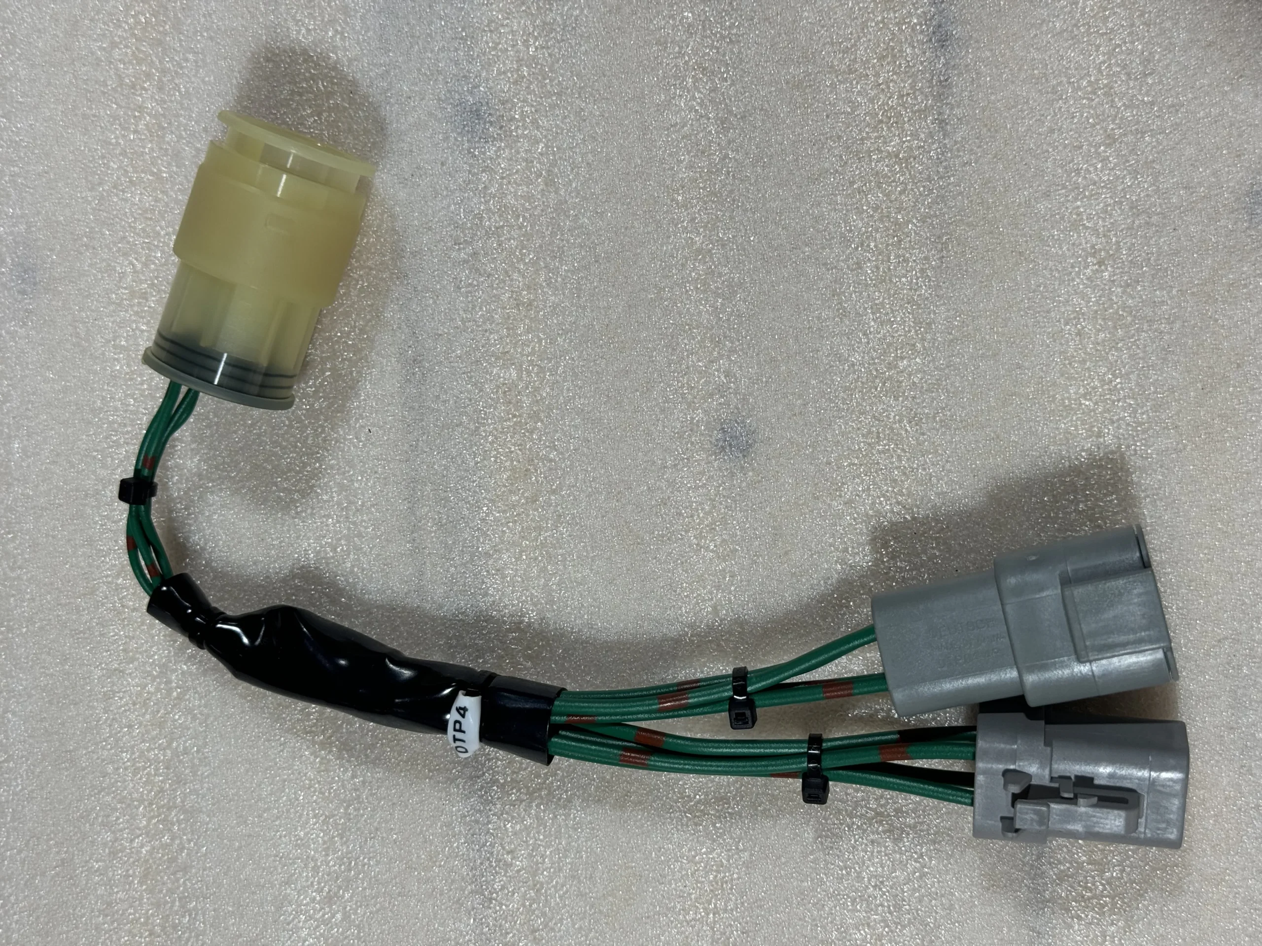 Оригинальное: Komatsu 799 – 601 – 4260 ADAPTER