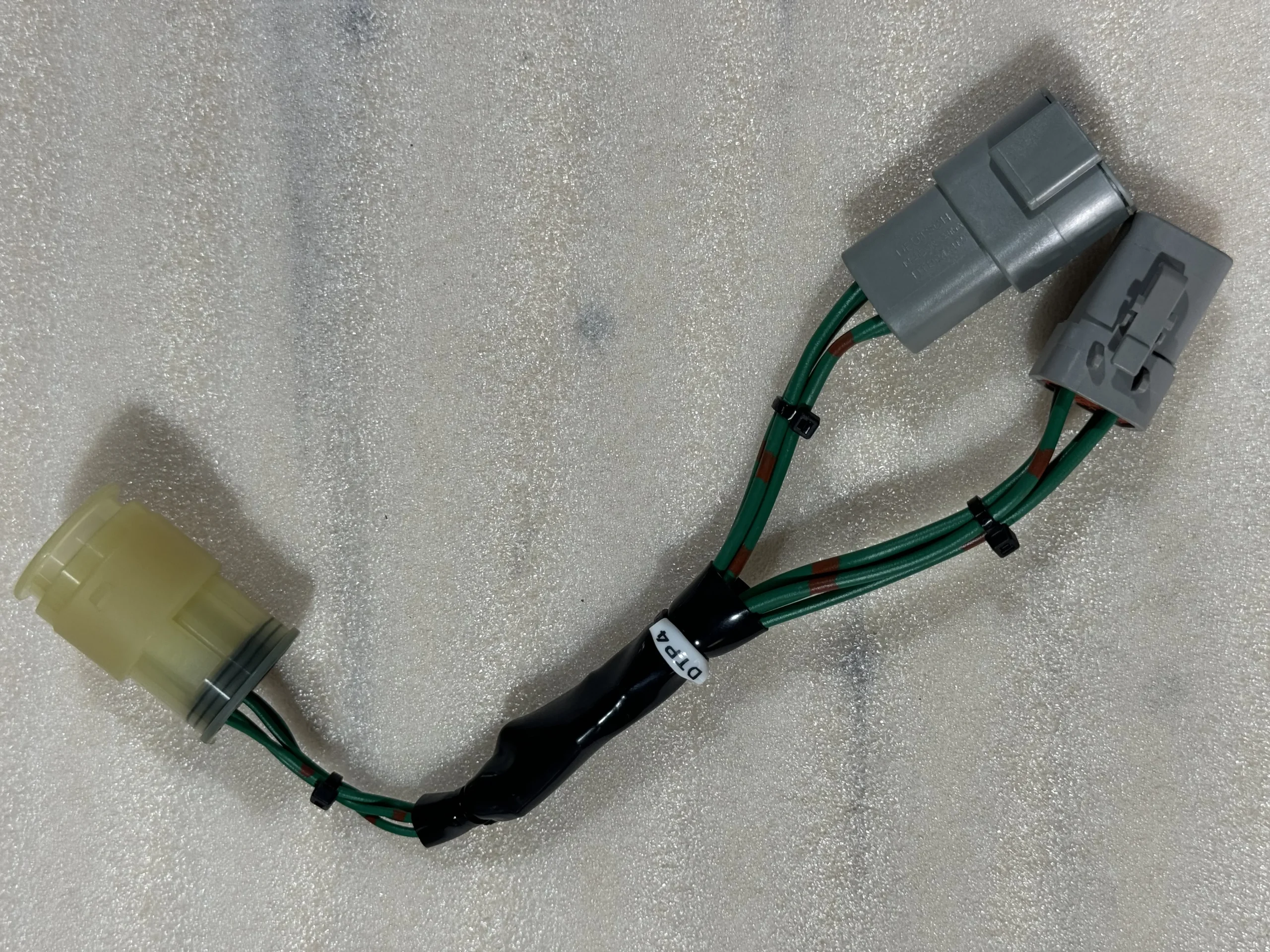 Оригинальное: Komatsu 799 – 601 – 4260 ADAPTER