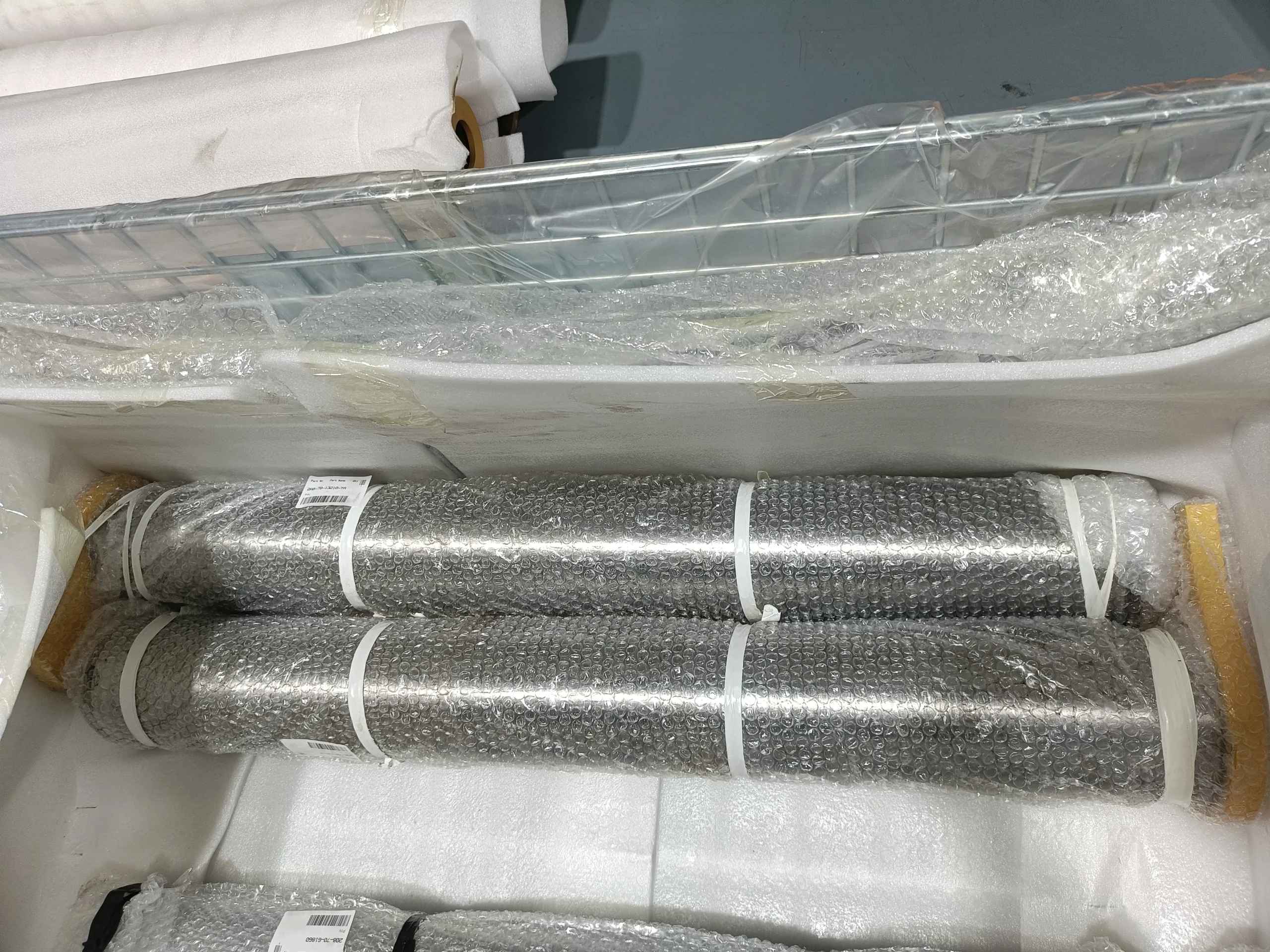 2A8-70-13210 komatsu Штырь