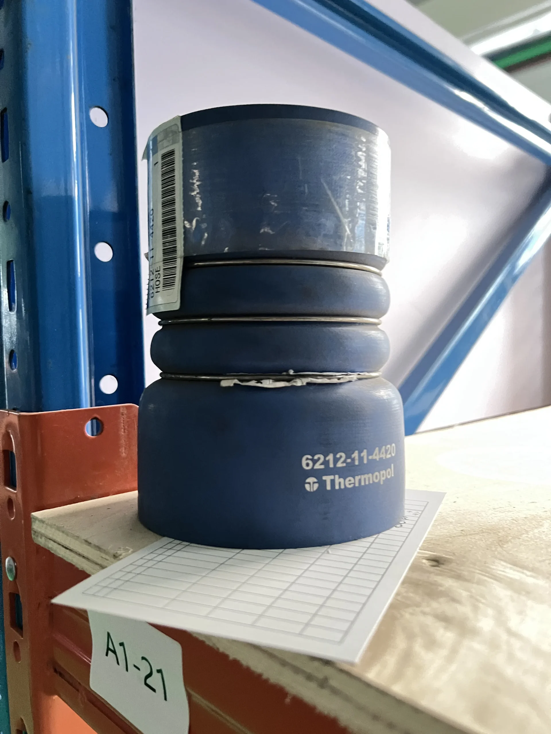 Запасные части Komatsu 6212 – 11 – 4420 Шланги для двигателя Komatsu Saa6d170e – 3