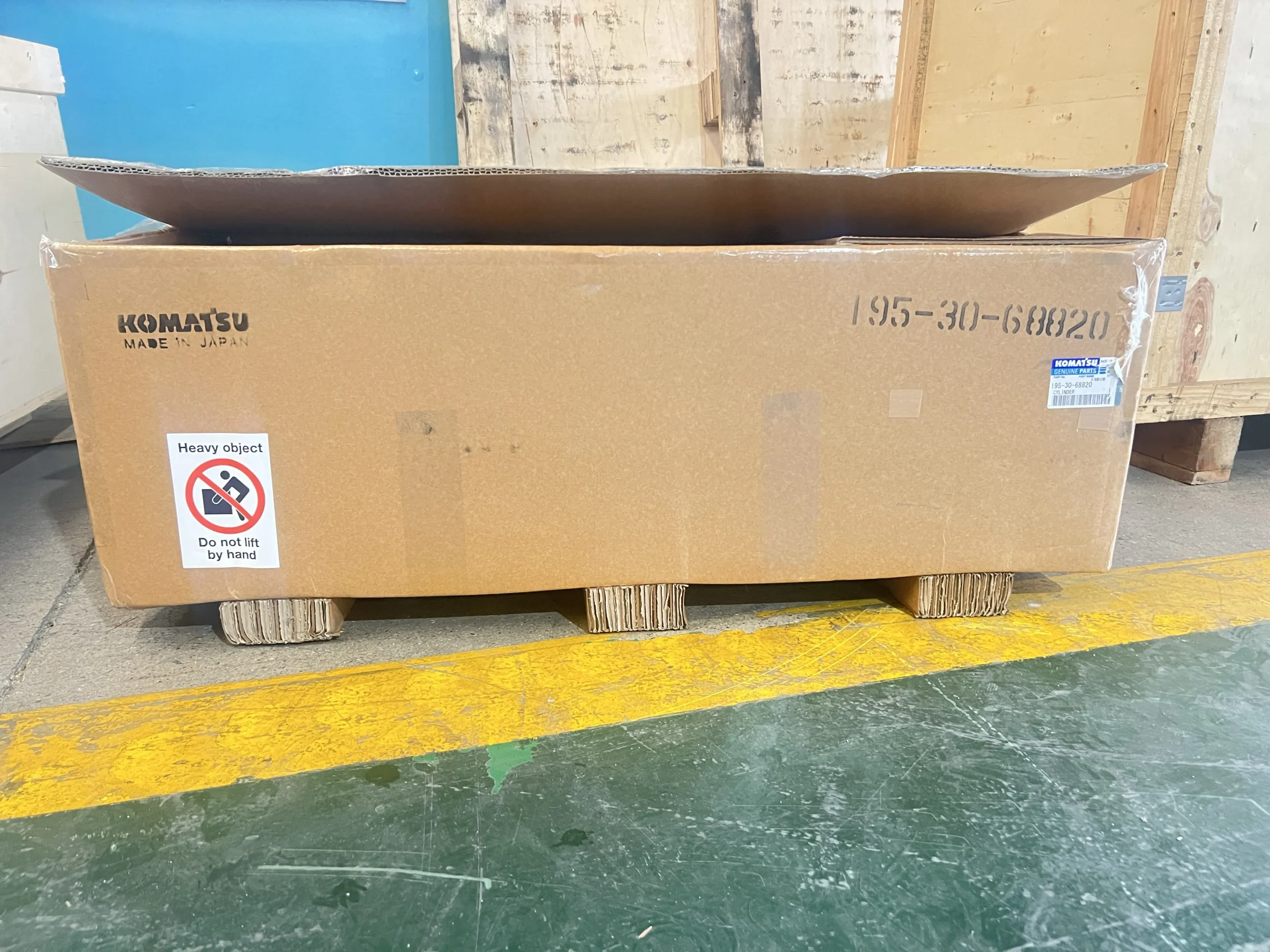Оригинальные детали 195 – 30 – 68820 цилиндров Komatsu