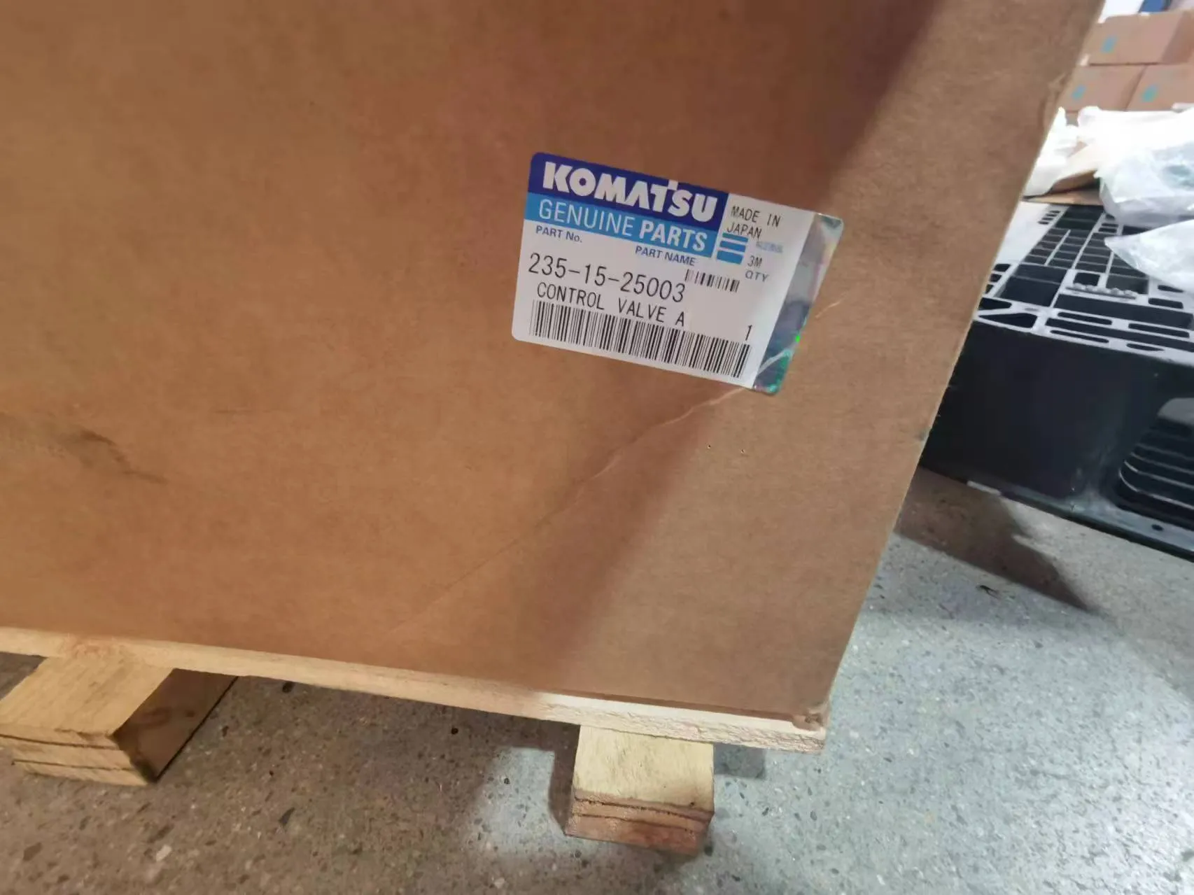 Комацу оригинальный 235 – 15 – 25003 контрольный клапан