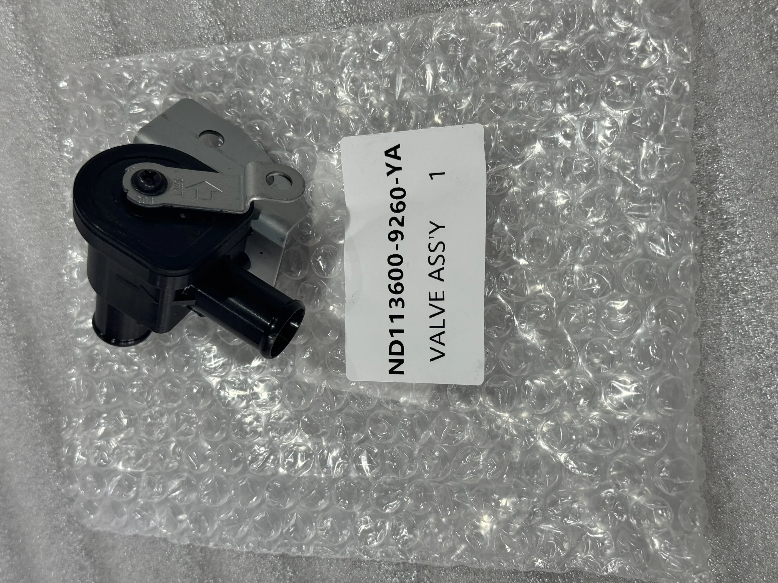 Механические аксессуары Komatsu valve ass’ y, water nd113600 – 9260
