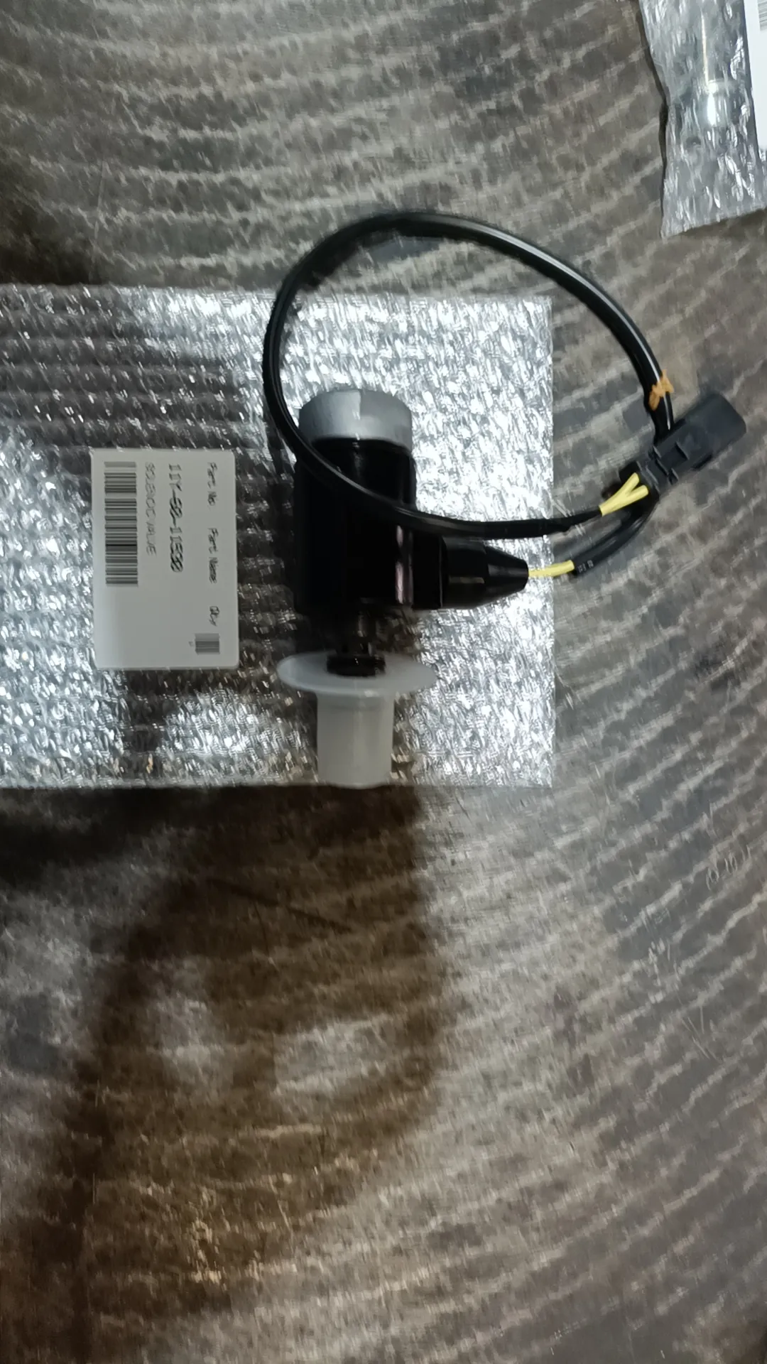 11Y-60-11530 Соленоид Комацу