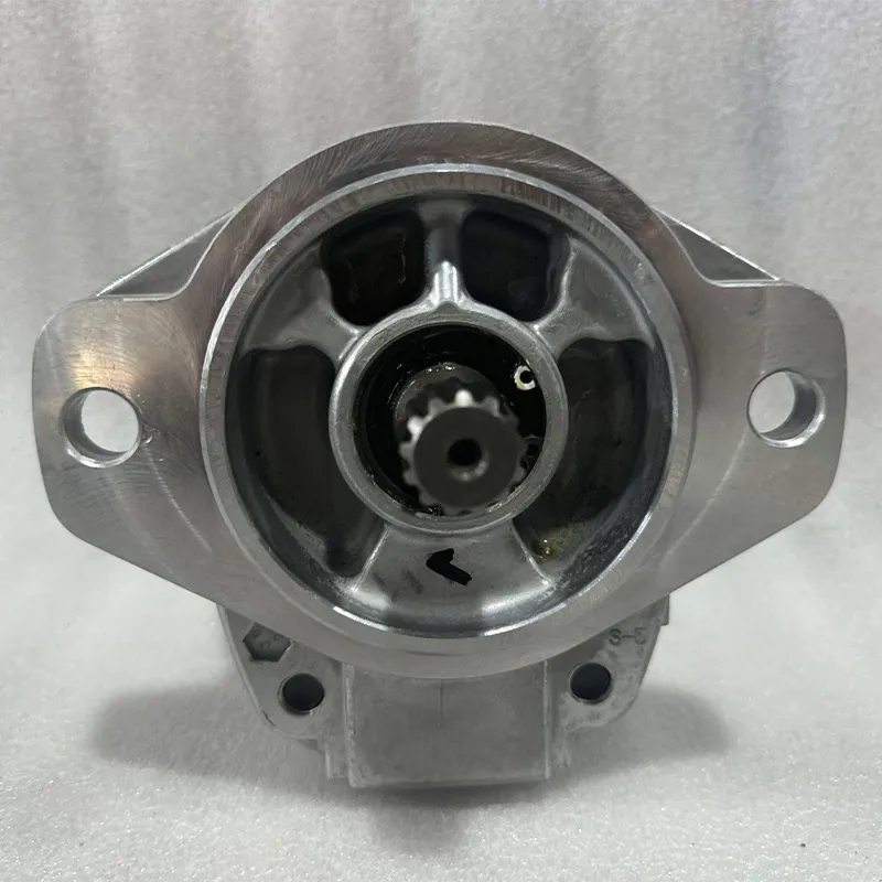 Оригинальный насос Komatsu GD825A-2 705-61-22010