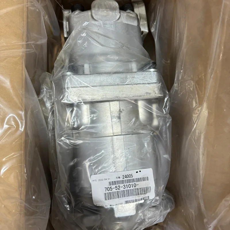 Оригинальный насос Komatsu HD605-5 705-52-31010