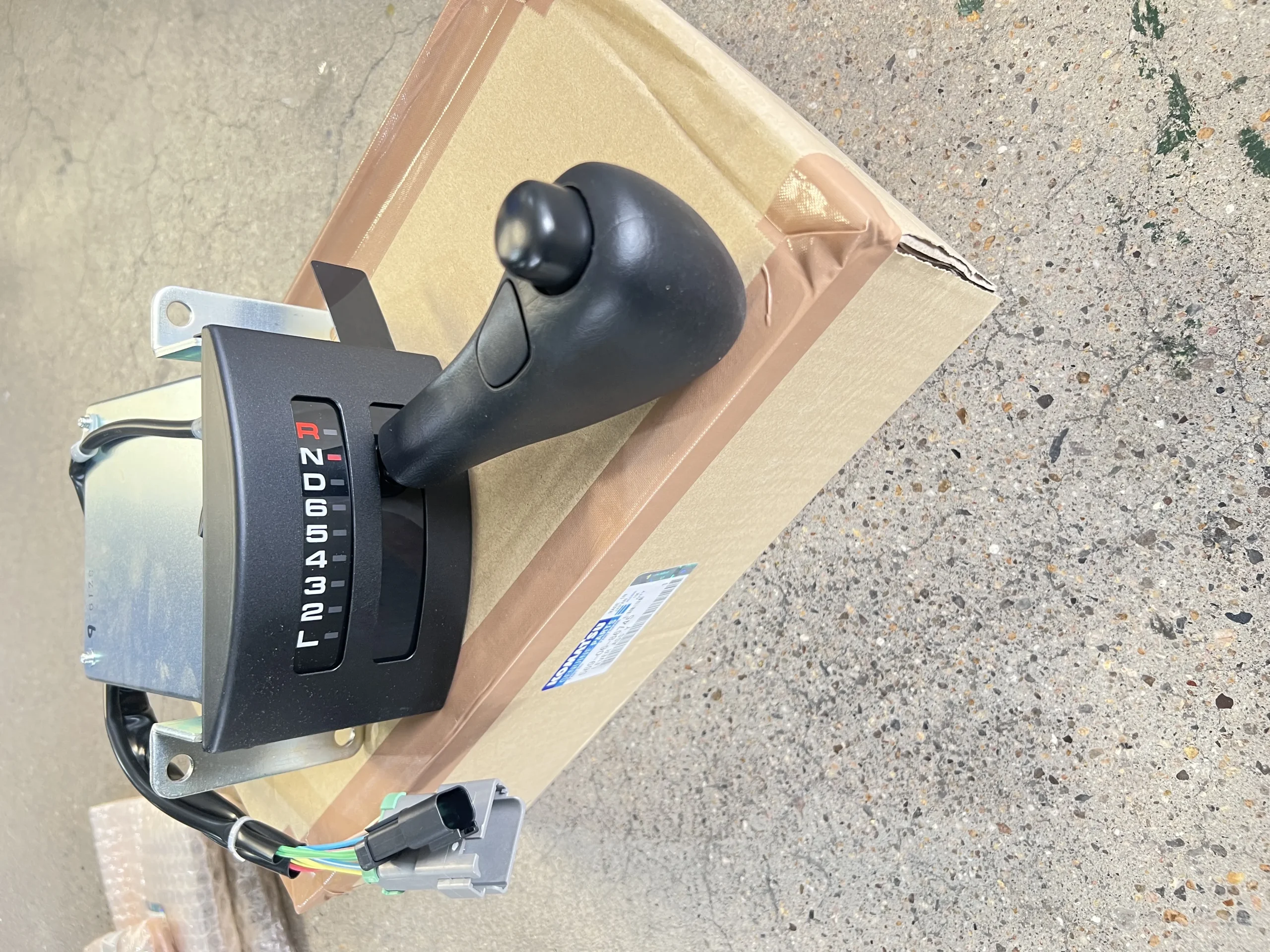 569 – 06 – 86745 Ручка управления в сборе для Komatsu HD785 – 7