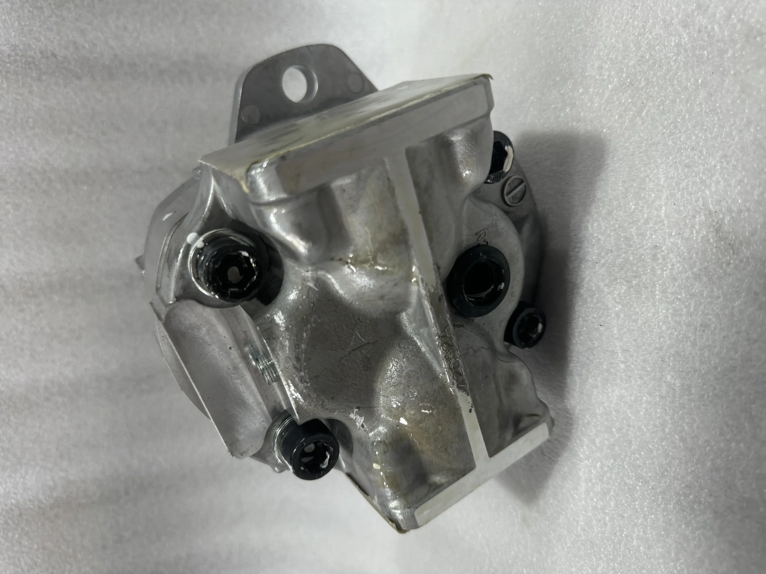 Насосы Komatsu в сборе 705 – 61 – 22010