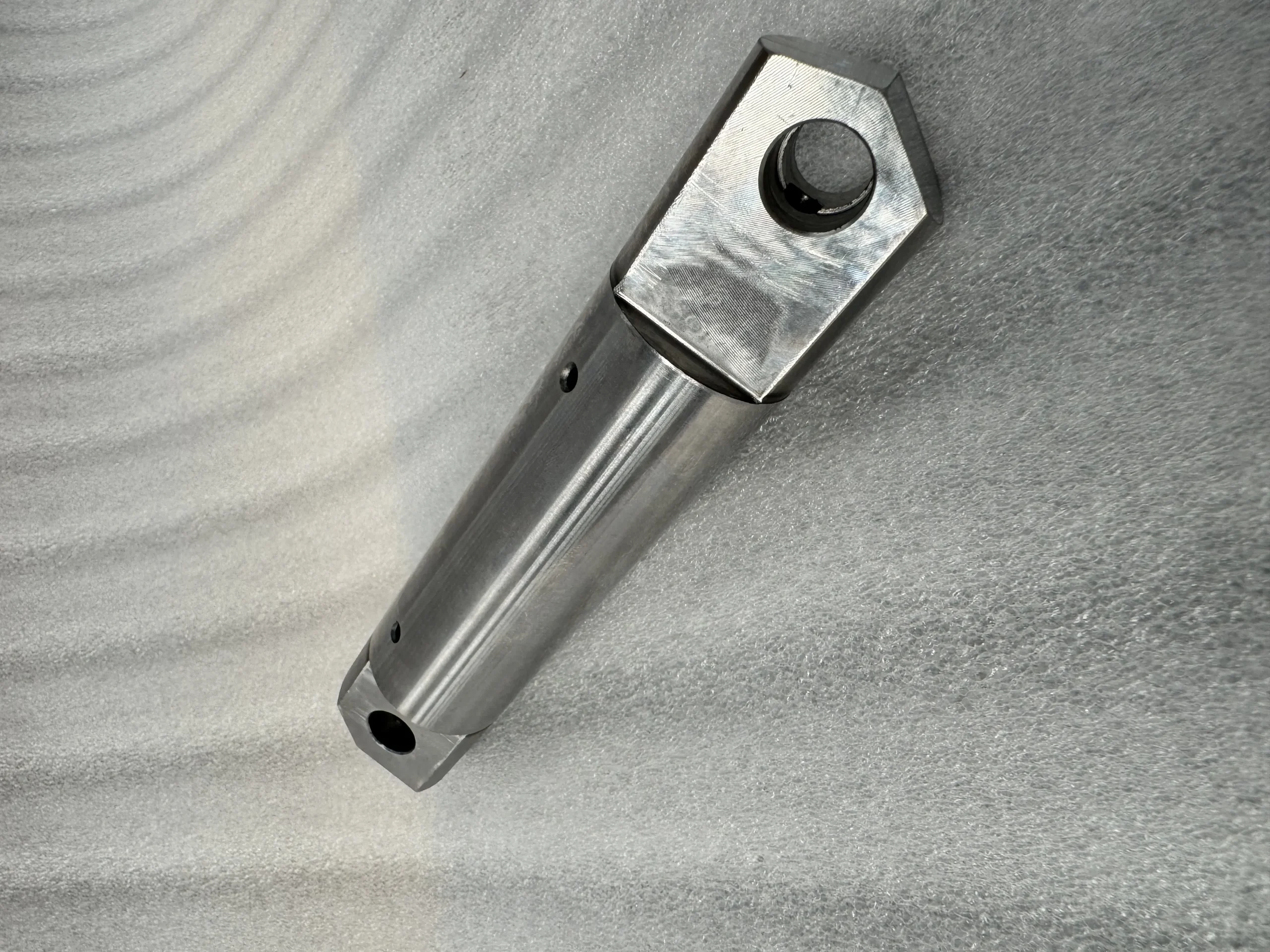 Оригинальная ось качалки Komatsu 6162 – 43 – 5300