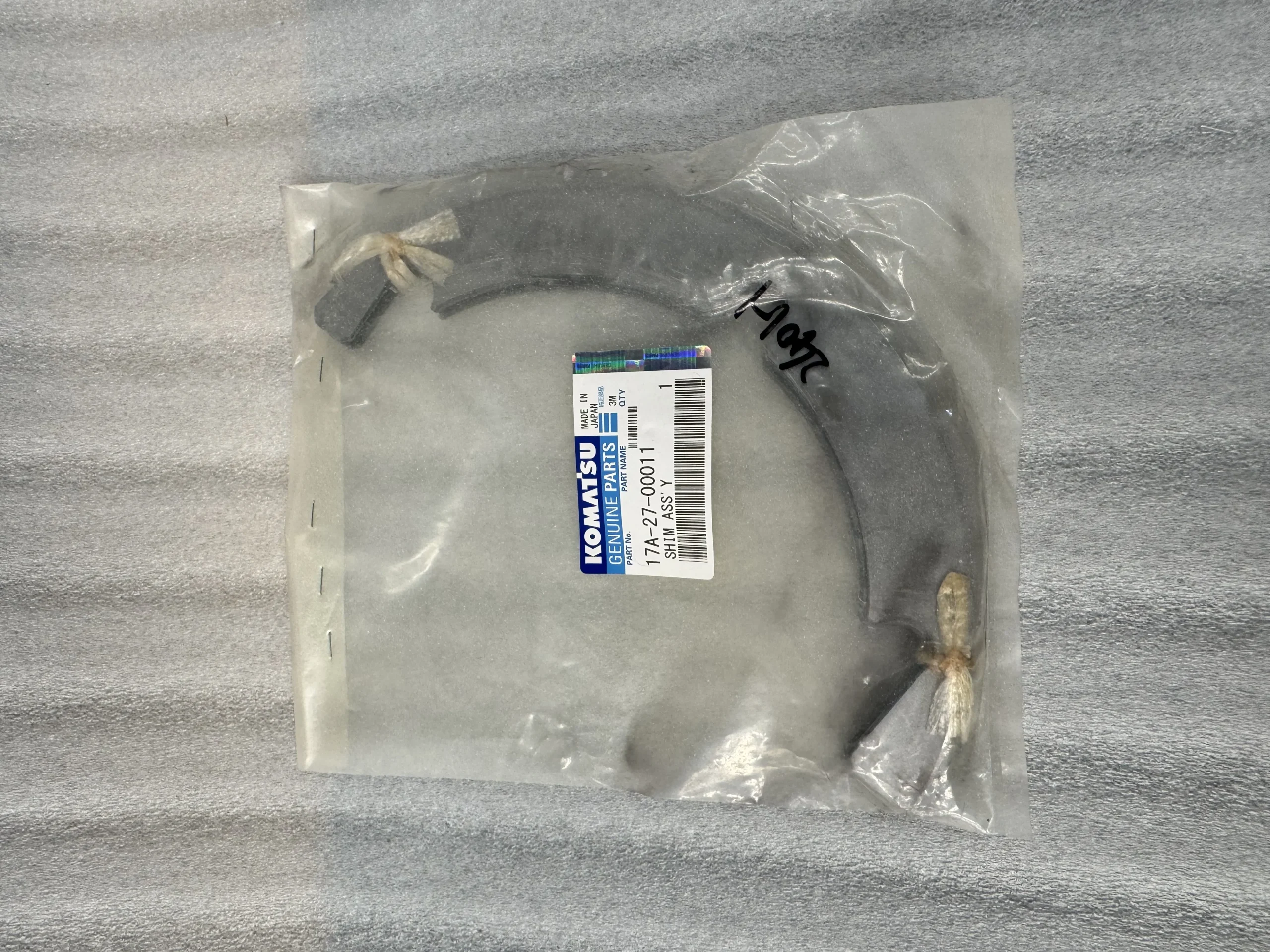 Оригинальная тонкая прокладка Komatsu в сборе 17A – 27 – 00011