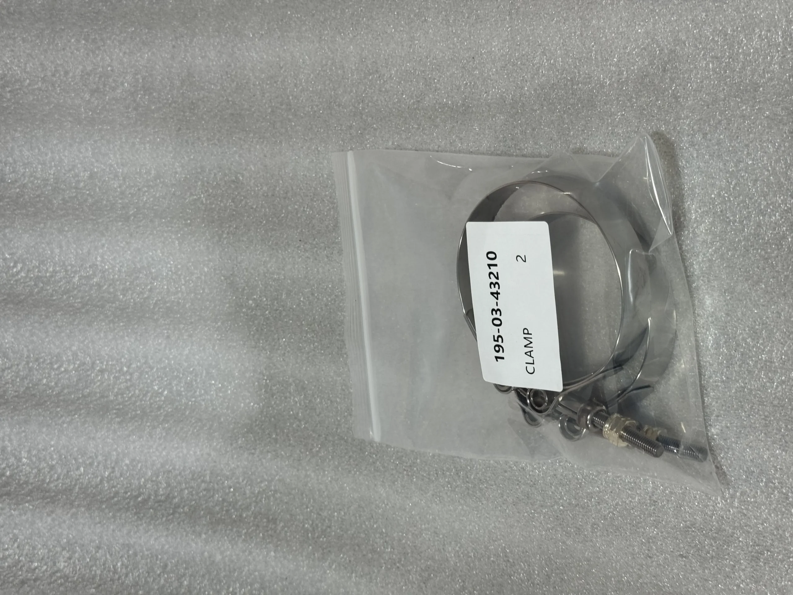 Оригинальные зажимы Komatsu 195 – 03 – 43210