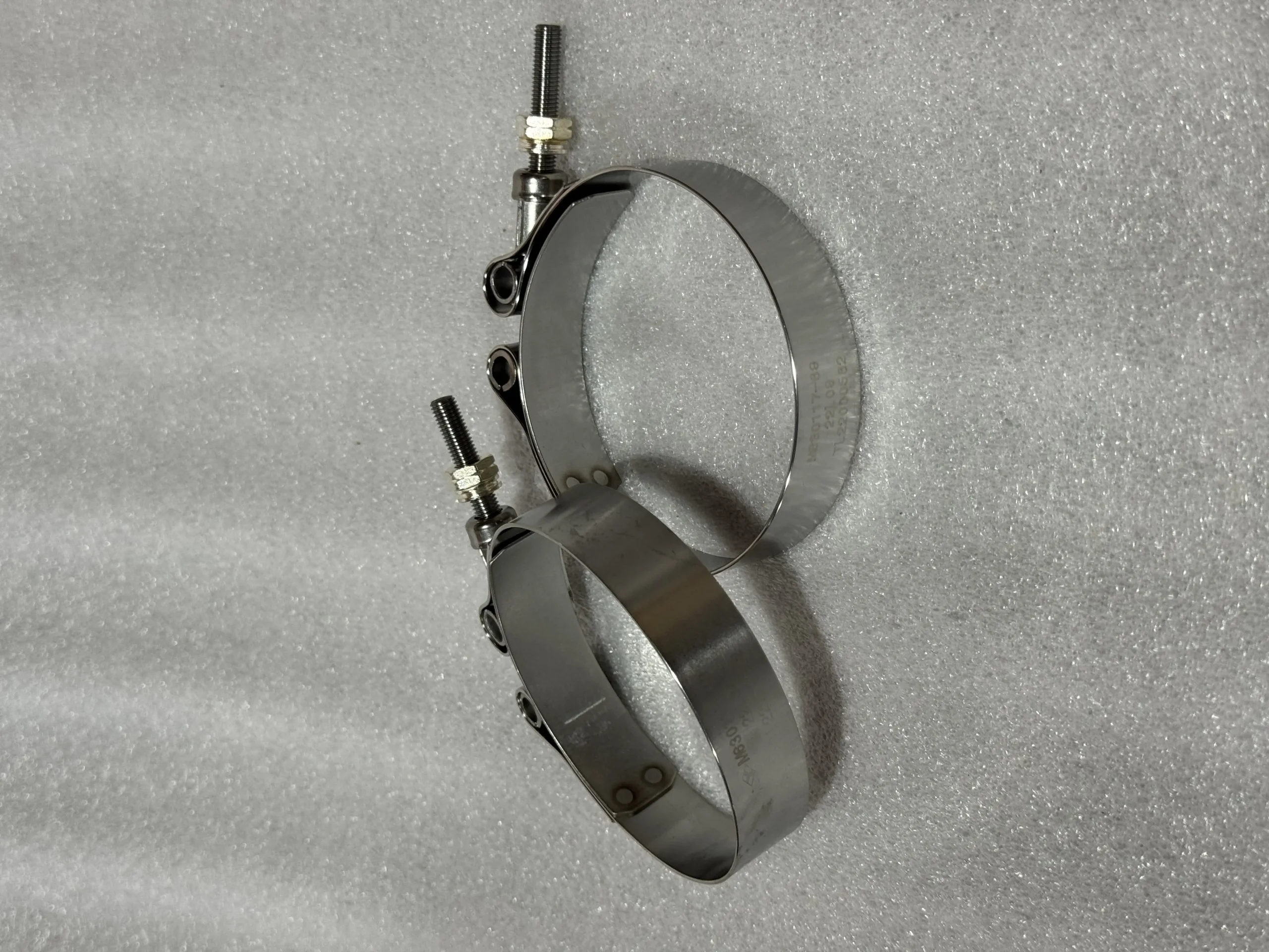 Оригинальные зажимы Komatsu 195 – 03 – 43210