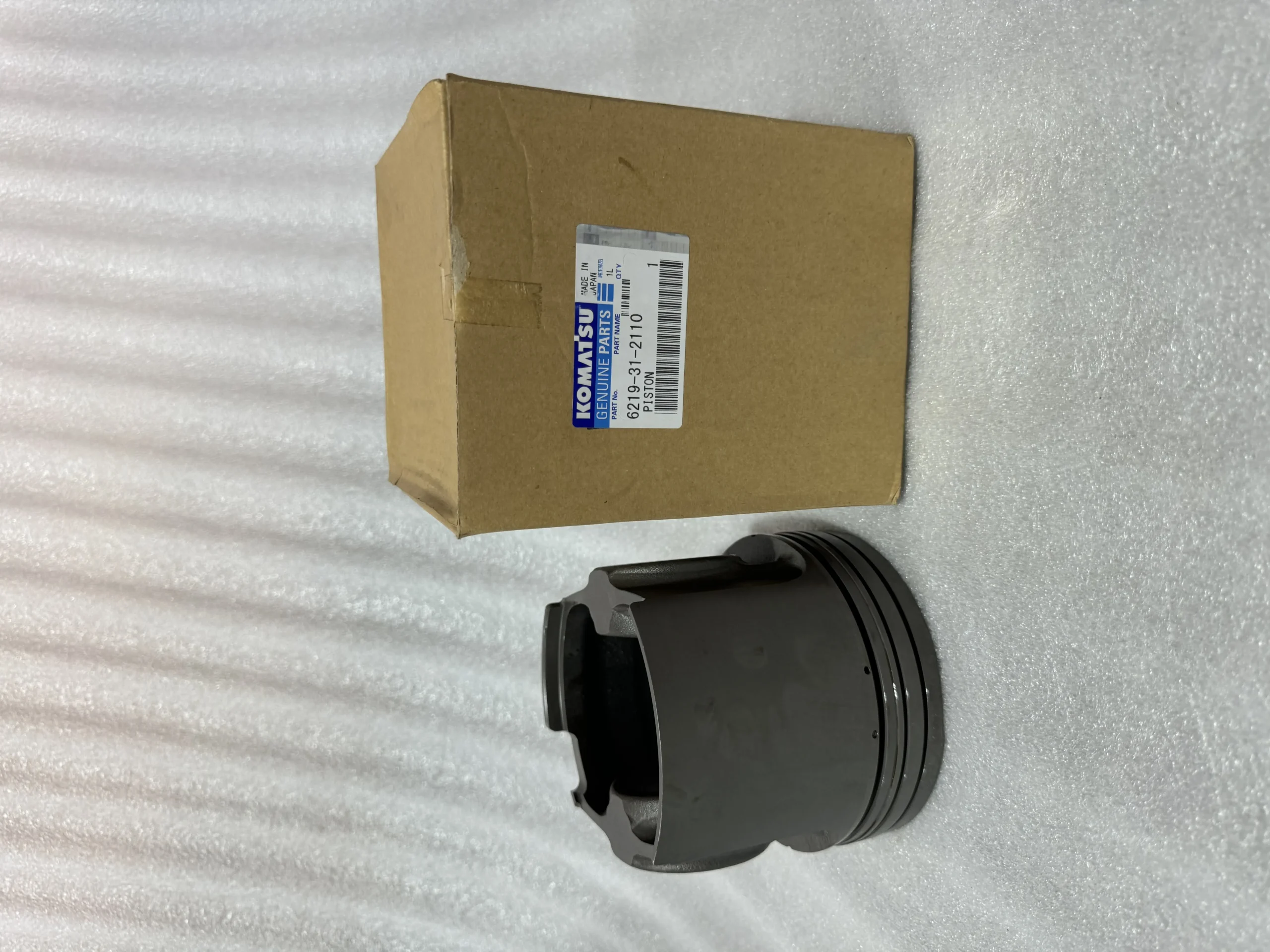 Оригинальные поршни KOMATSU 6219 – 31 – 2110