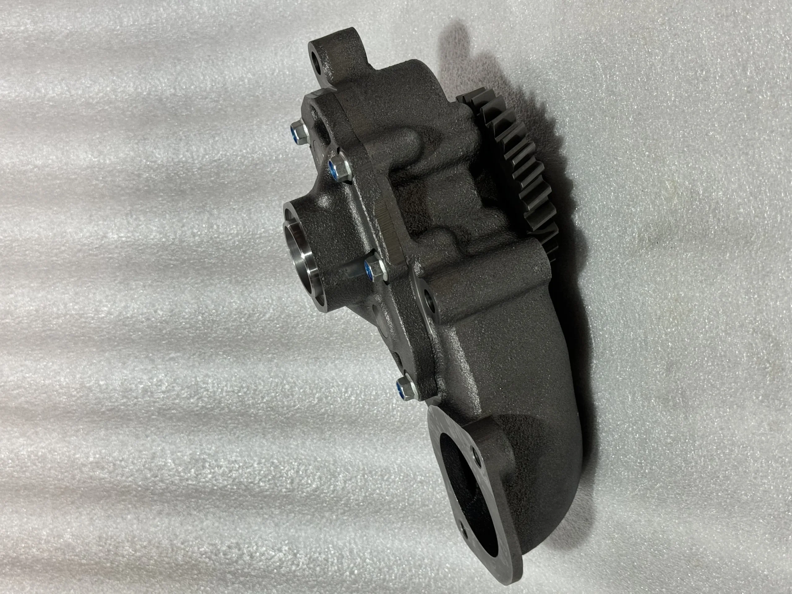 Оригинальный насос Komatsu 6219 – 51 – 1000