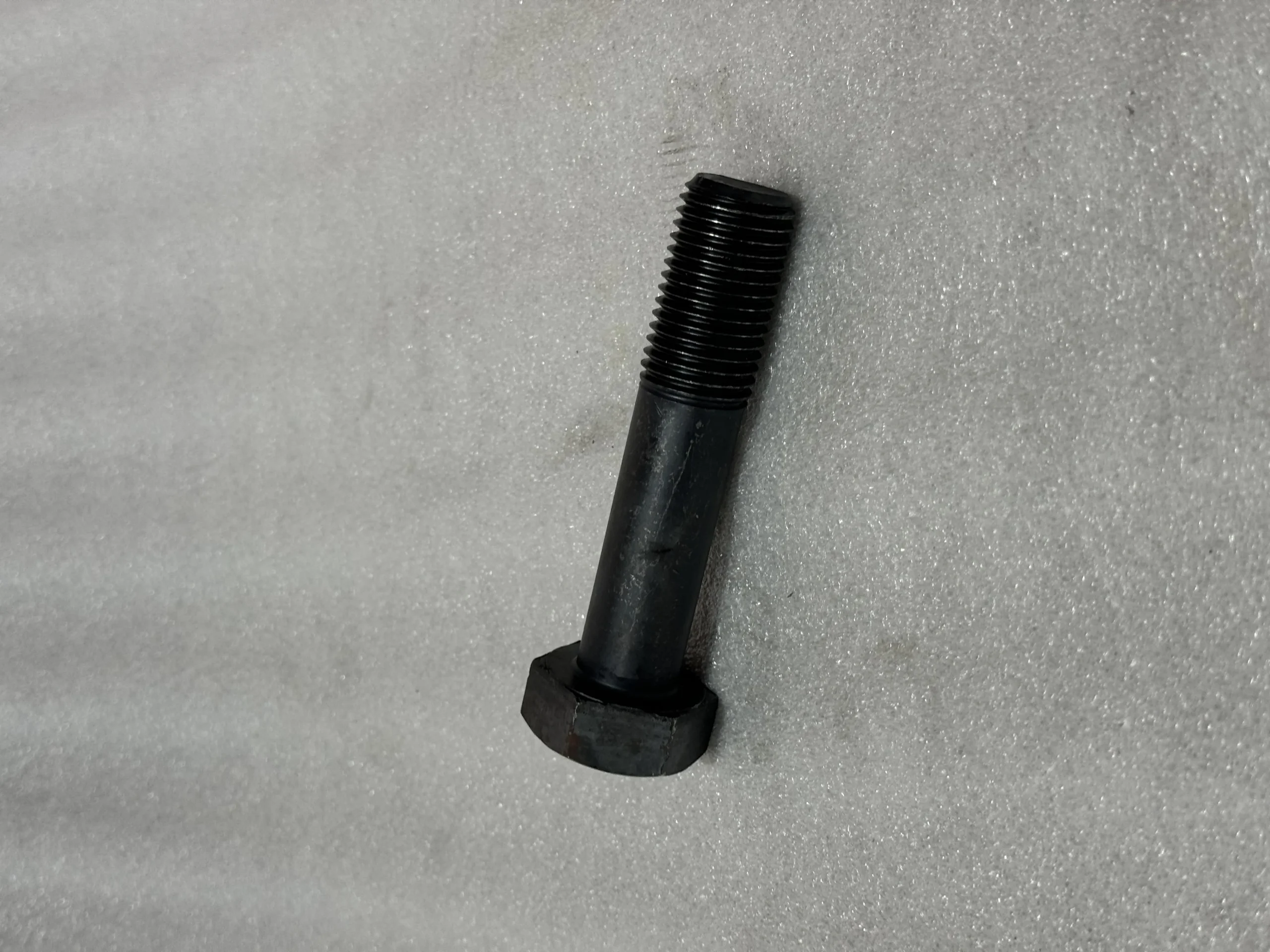 Механическая арматура Komatsu M27 x 120 мм Bolt – 01011 – 62720
