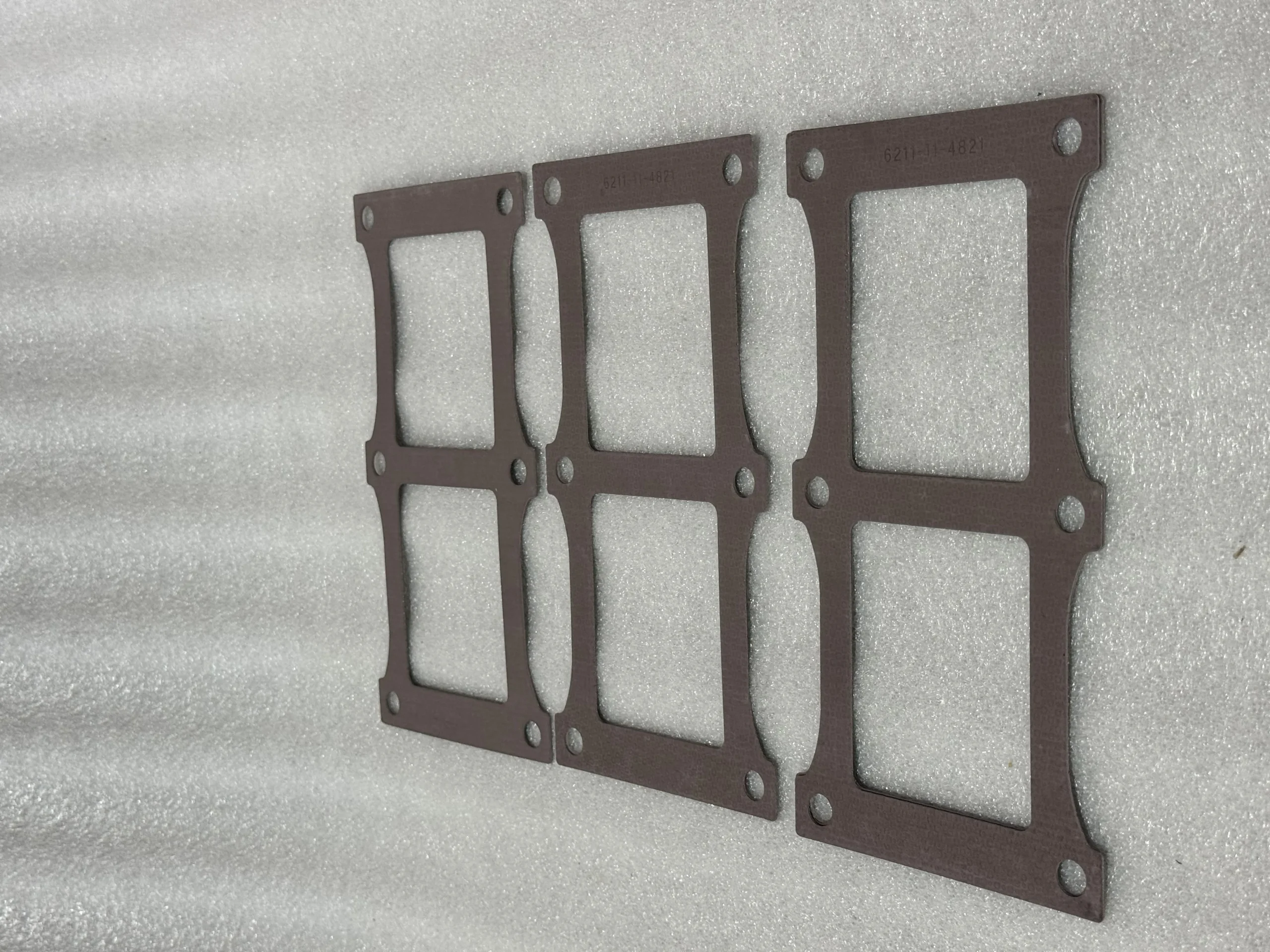 Оригинальные прокладки Komatsu 6211 – 11 – 4821